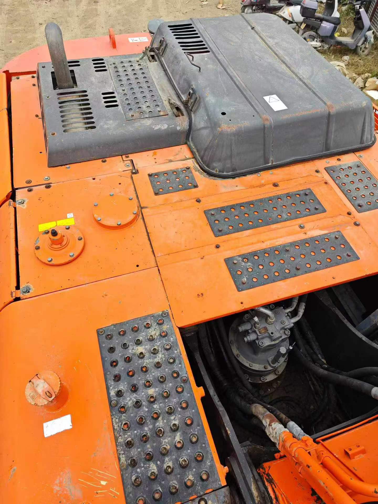 Buy Hitachi EX350LC Used Excavator / 7