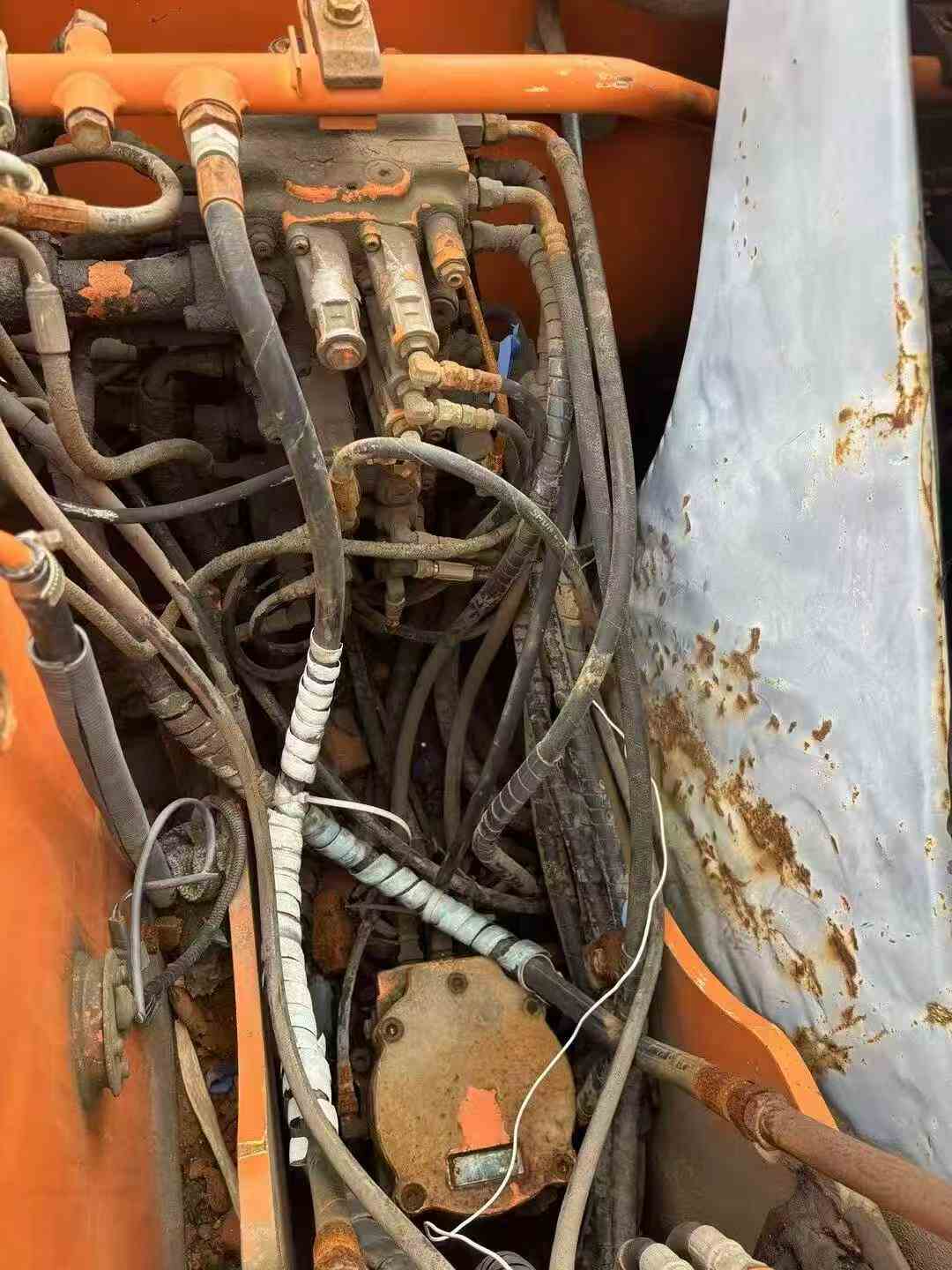 Buy Hitachi ZX60 Used Excavator / 6