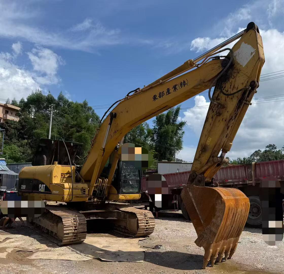 Buy Caterpillar 320D Used Excavator / 2