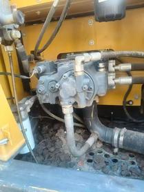 Buy XCMG XE135B Used Excavator / 6 Buy XCMG XE135B Used Excavator / 6