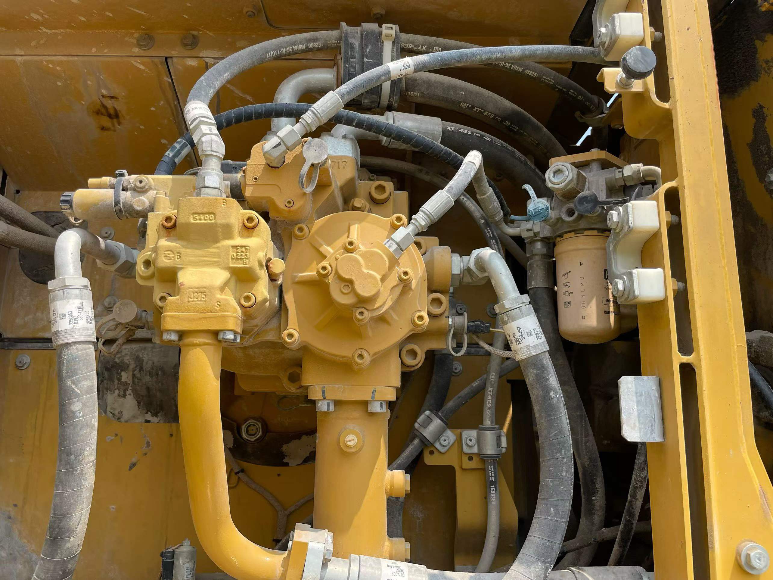 Buy Caterpillar 349E Used Excavator / 4