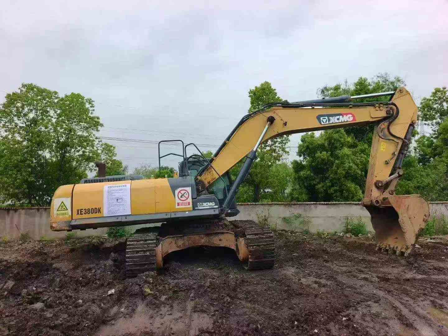 Buy XCMG XE380K Used Excavator / 8