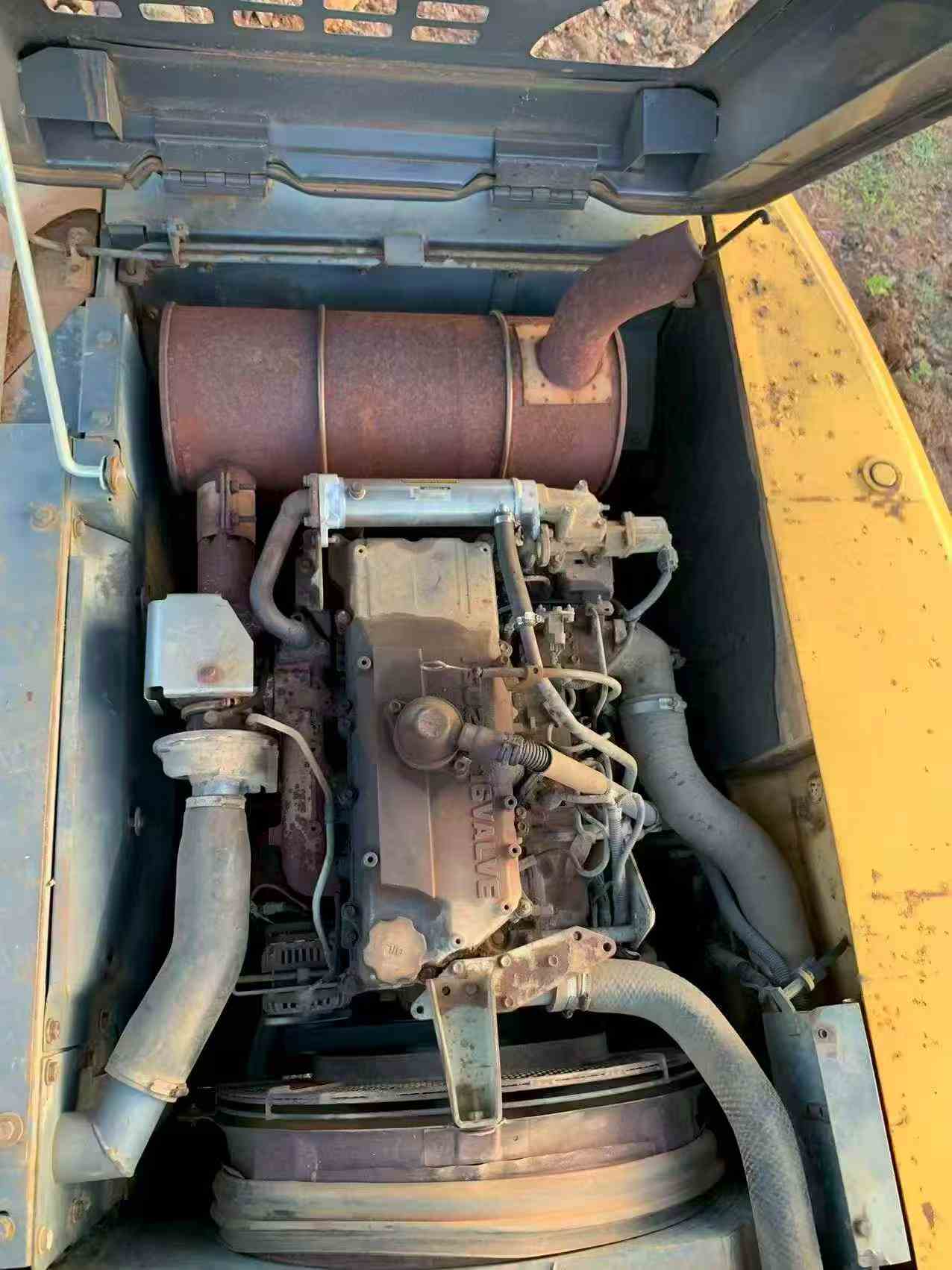Buy Sumitomo SH210A5 Used Excavator / 2 Buy Sumitomo SH210A5 Used Excavator / 2