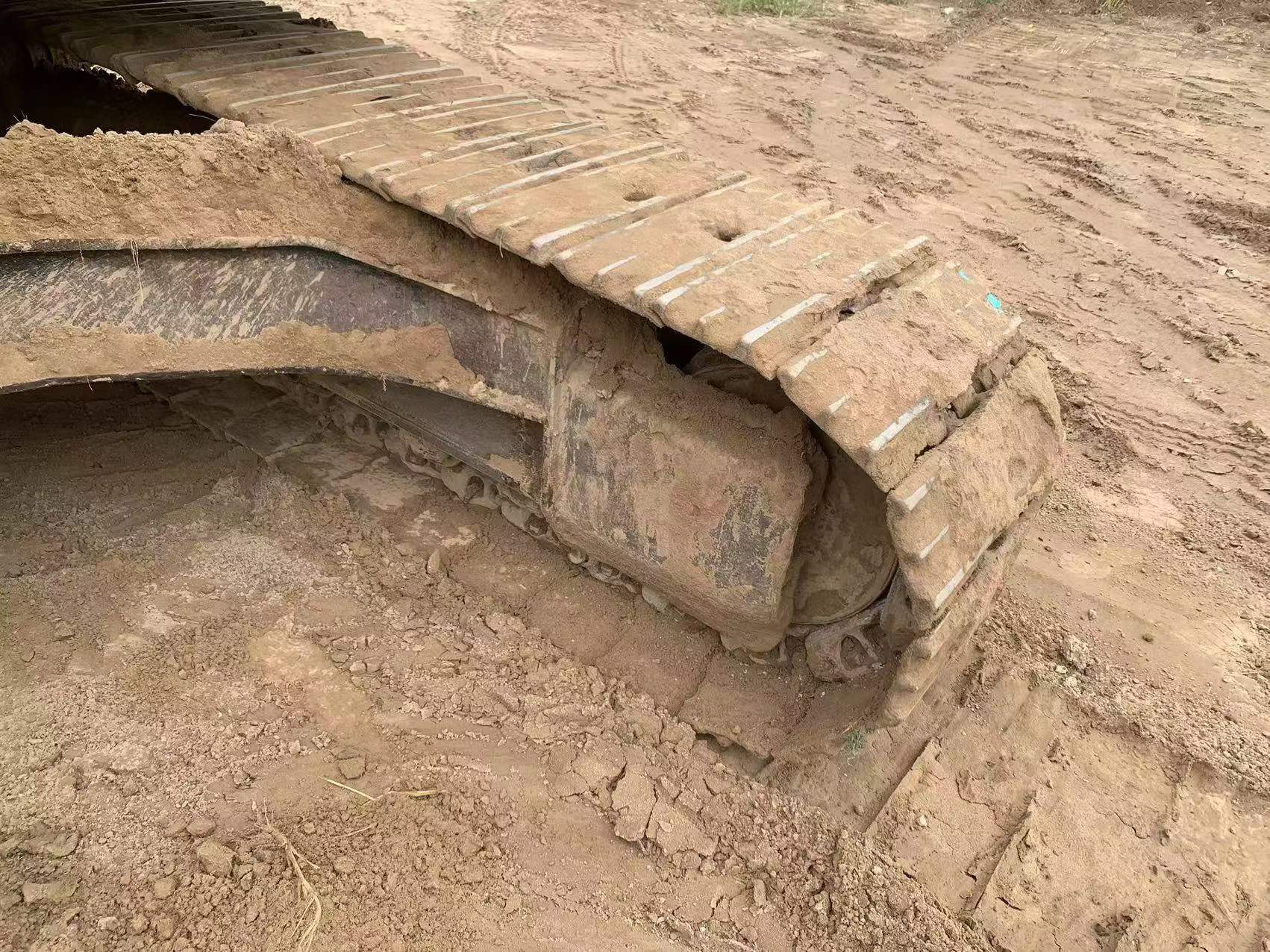 Buy Caterpillar 323 Used Excavator / 8