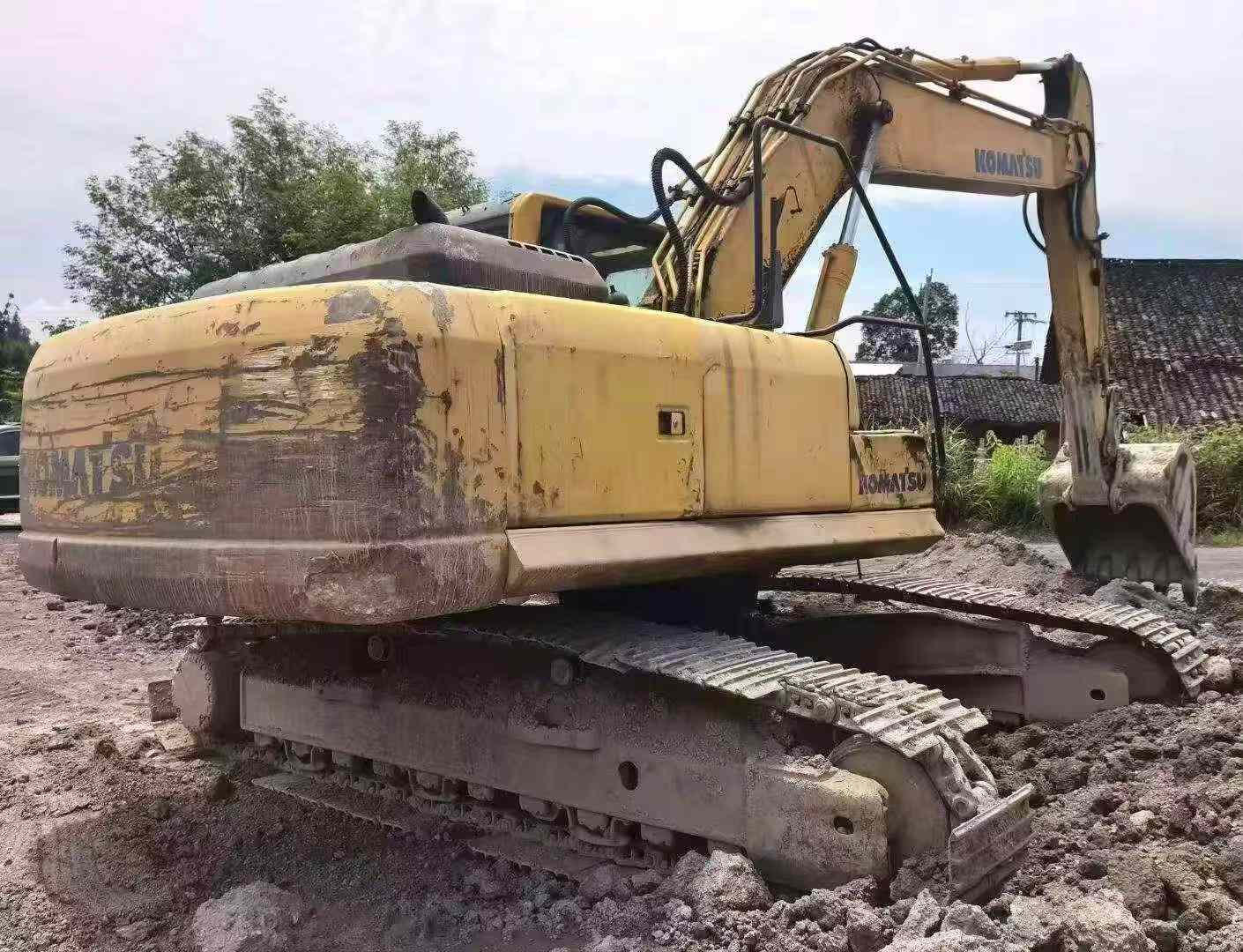 شراء Komatsu PC240-6 مستعمل حفارة