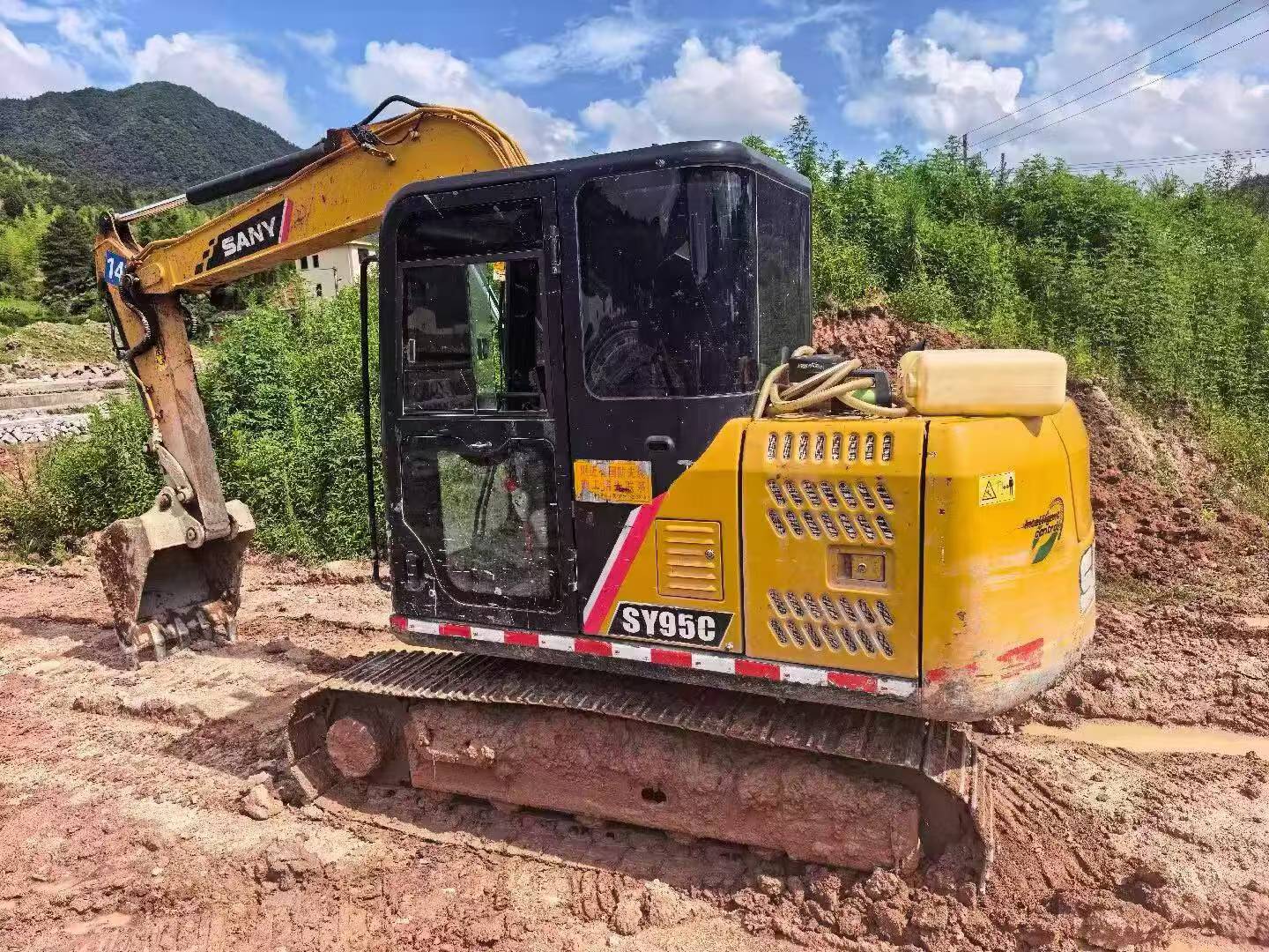 Buy Sany SY75 Used Excavator / 3