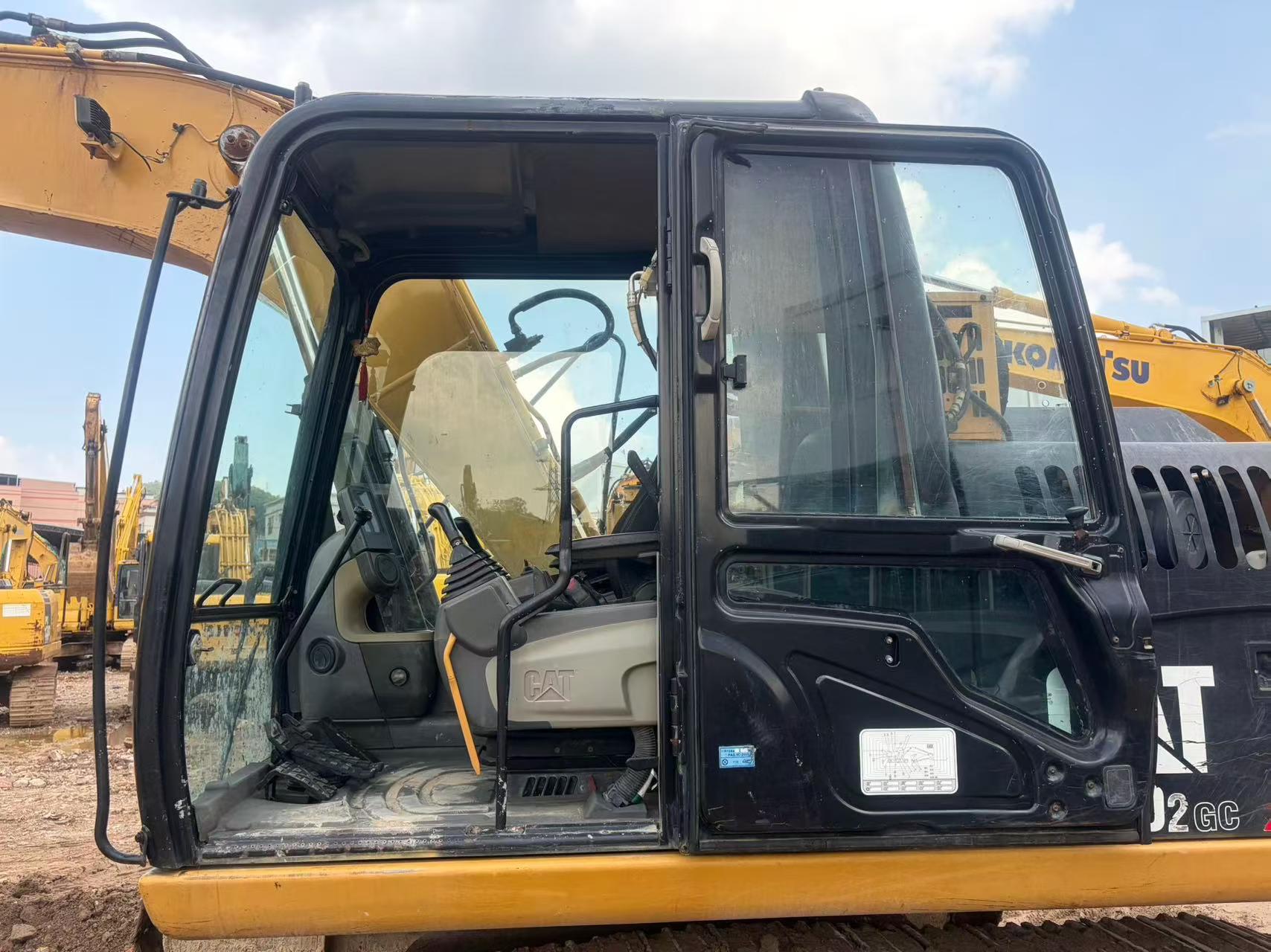 Buy Caterpillar 313D Used Excavator / 4 Buy Caterpillar 313D Used Excavator / 4