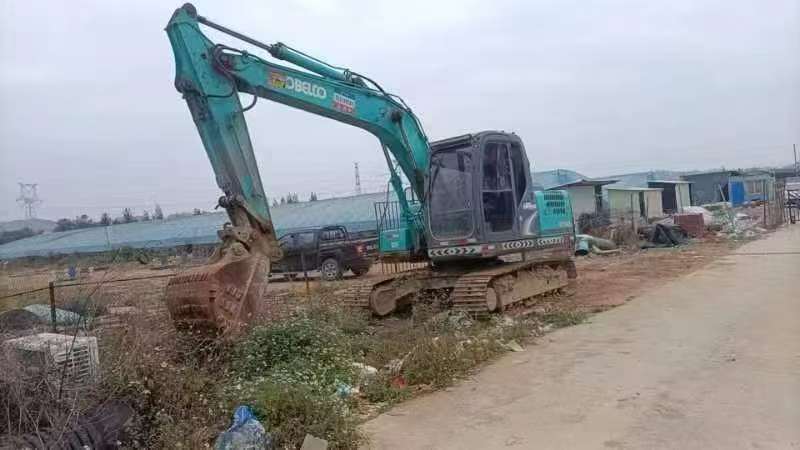 Buy Kobelco SK130 Used Excavator / 2