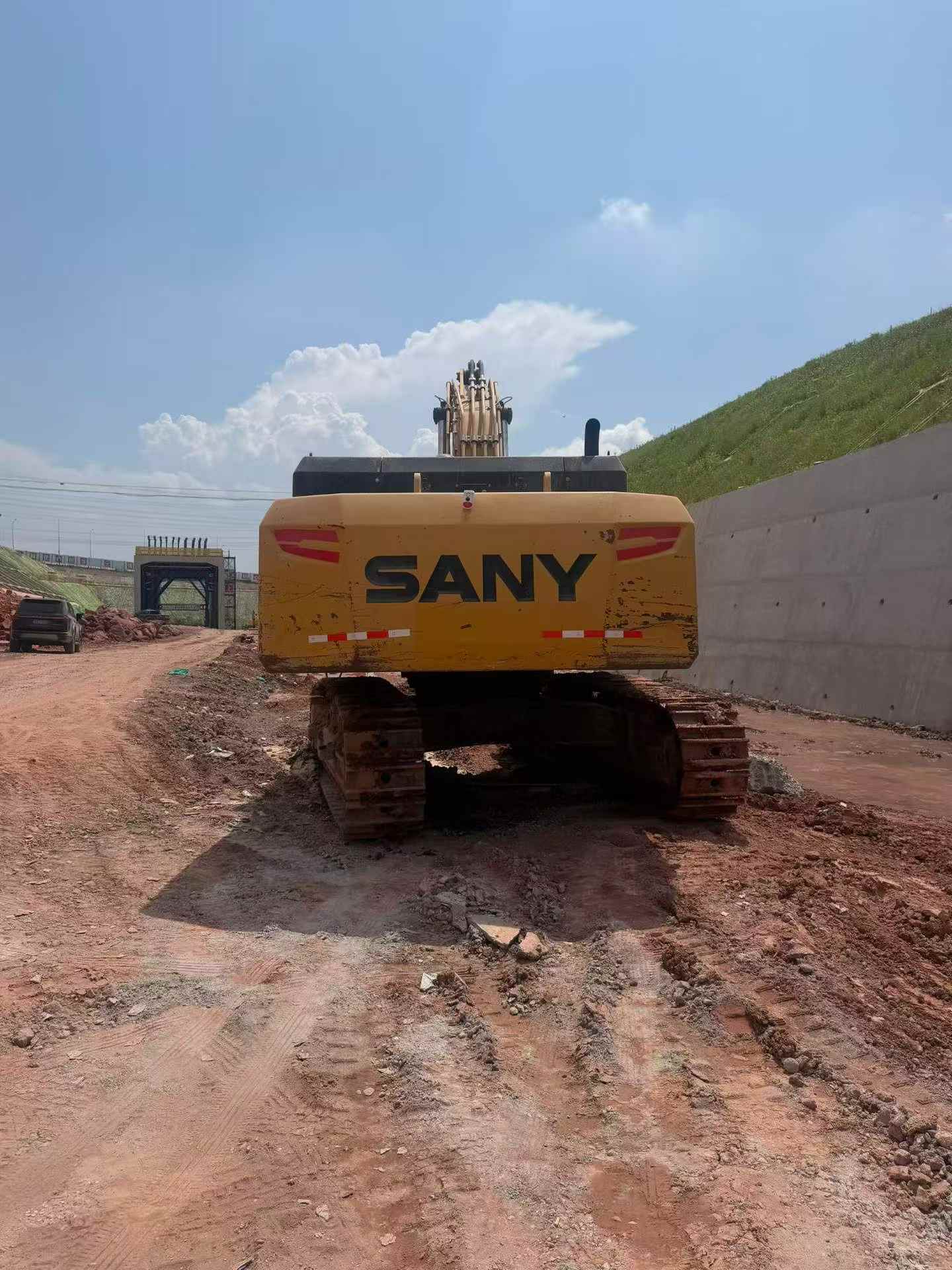 Buy Sany SY550H Used Excavator / 5