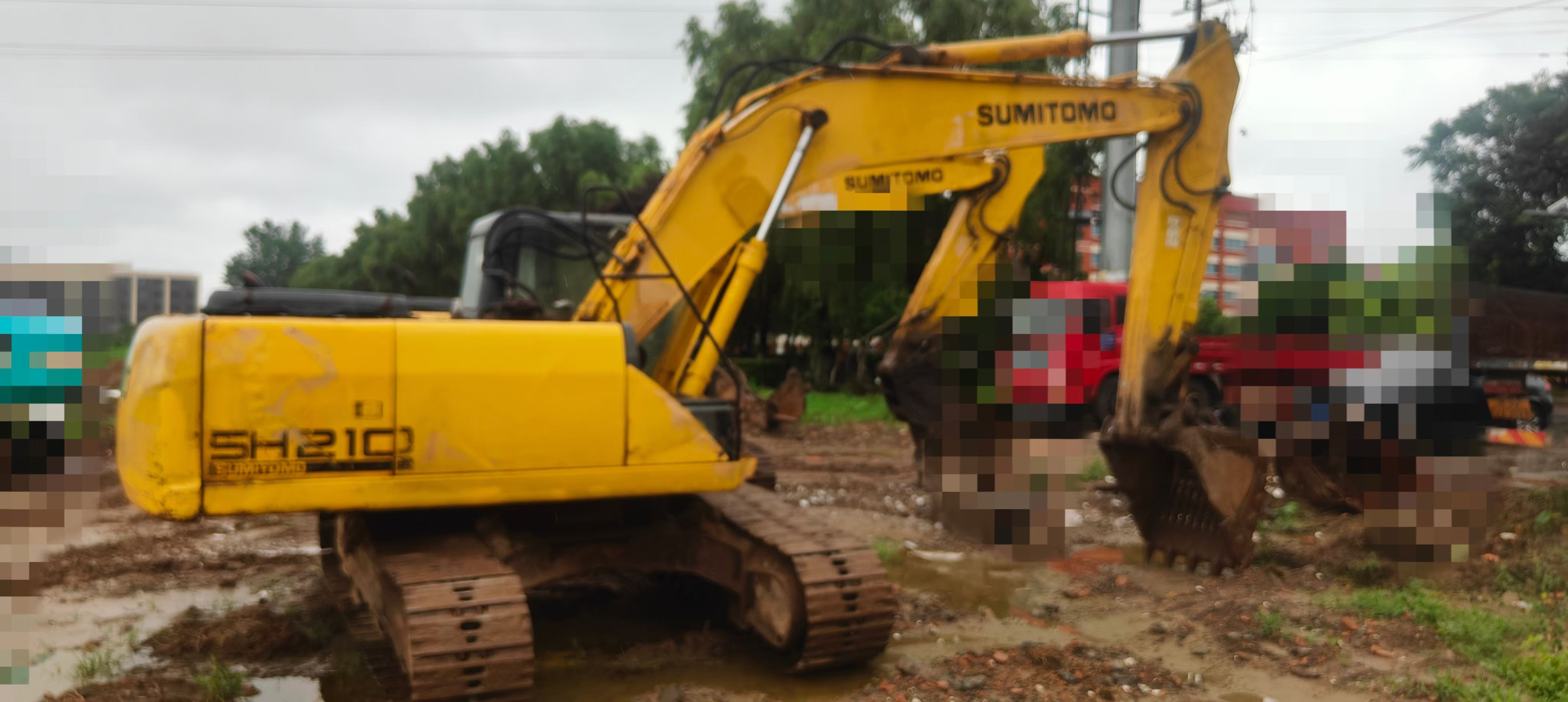 Buy Sumitomo SH210-5 Used Excavator / 4
