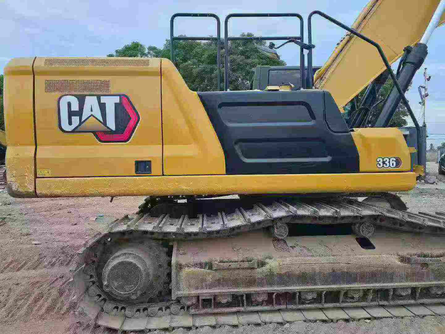Buy Caterpillar 336E Used Excavator / 3