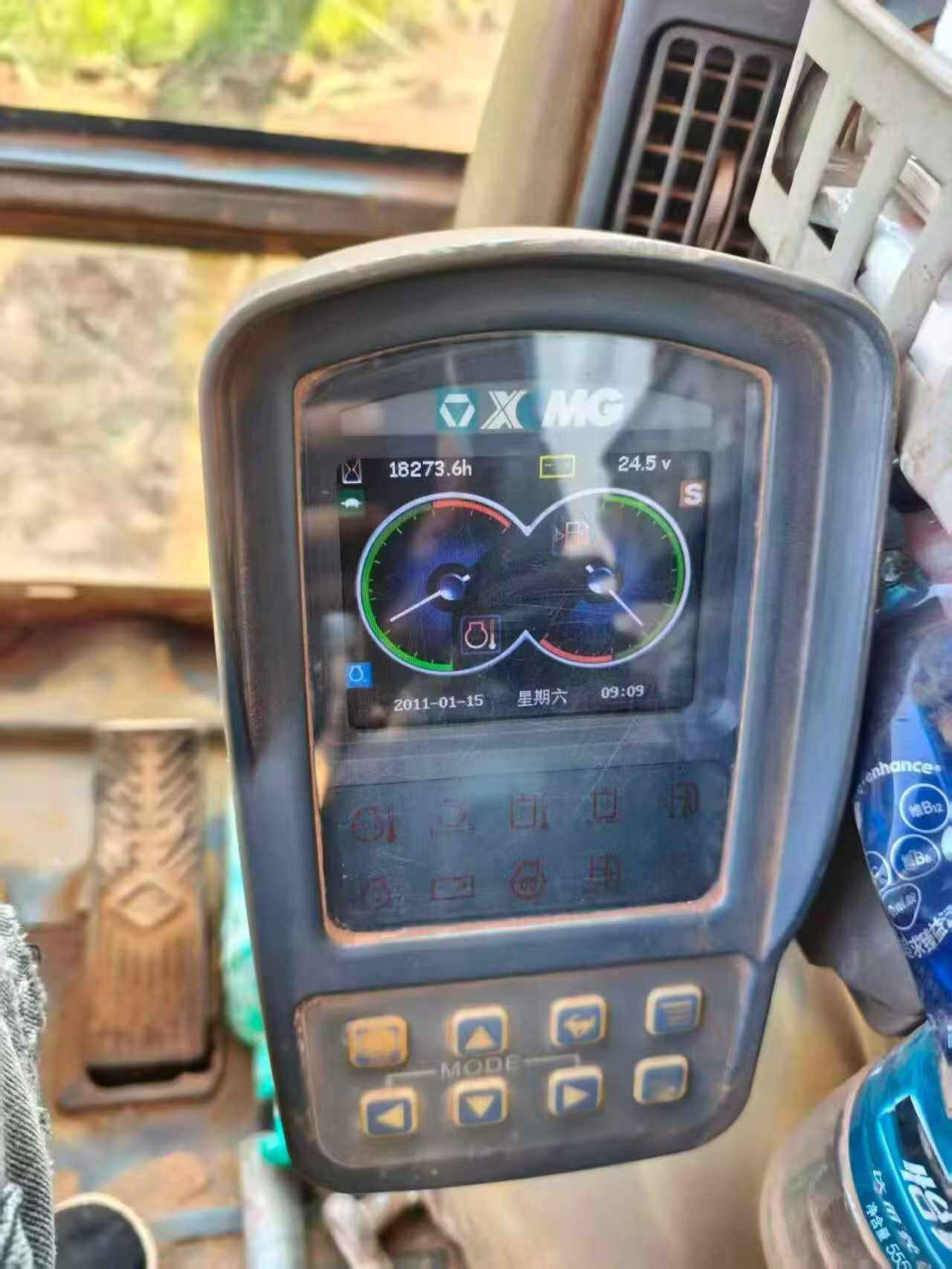 Buy XCMG XE215C Used Excavator / 7 Buy XCMG XE215C Used Excavator / 7