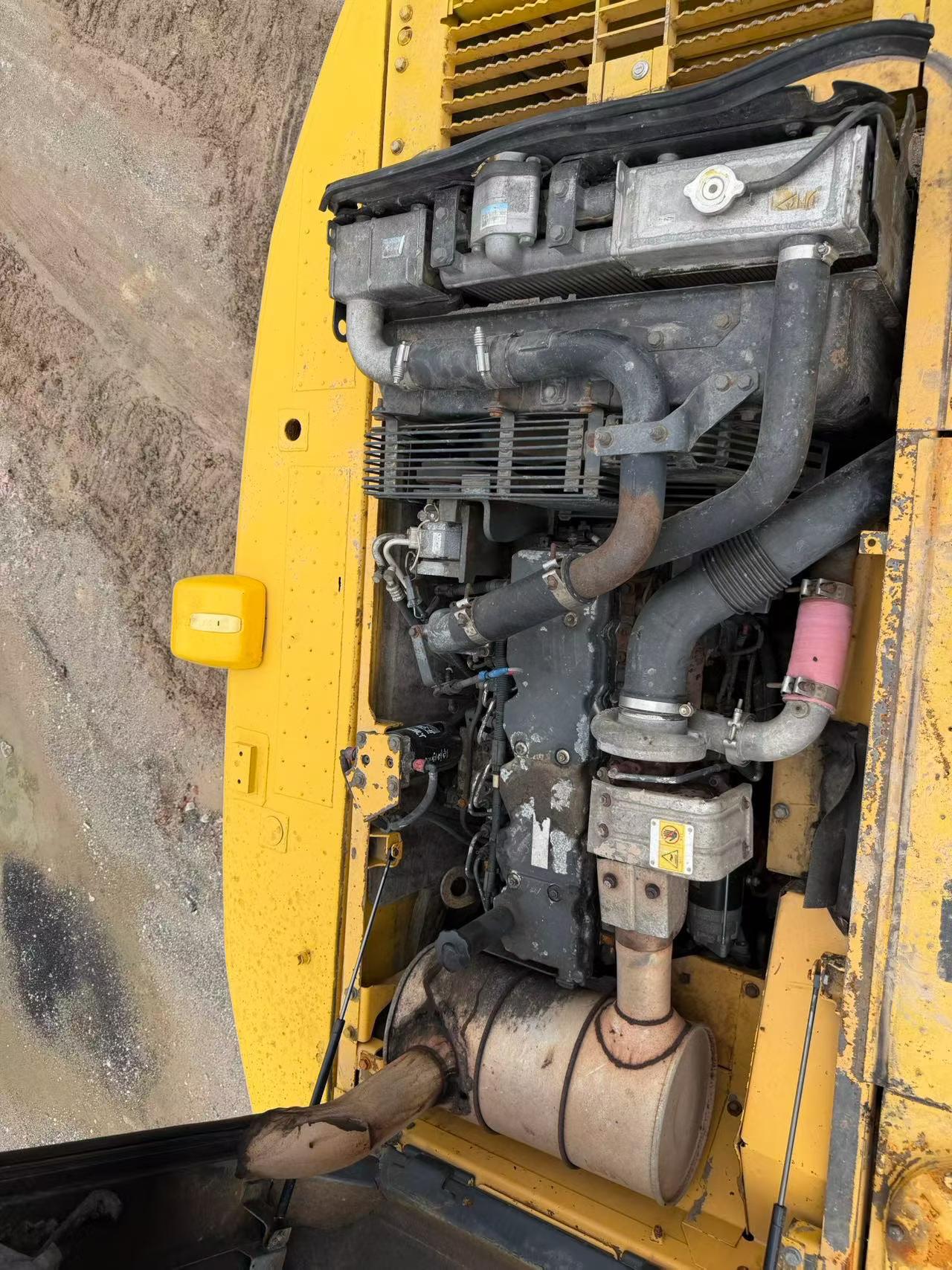 Buy Komatsu PC200-8N1 Used Excavator / 5 Buy Komatsu PC200-8N1 Used Excavator / 5