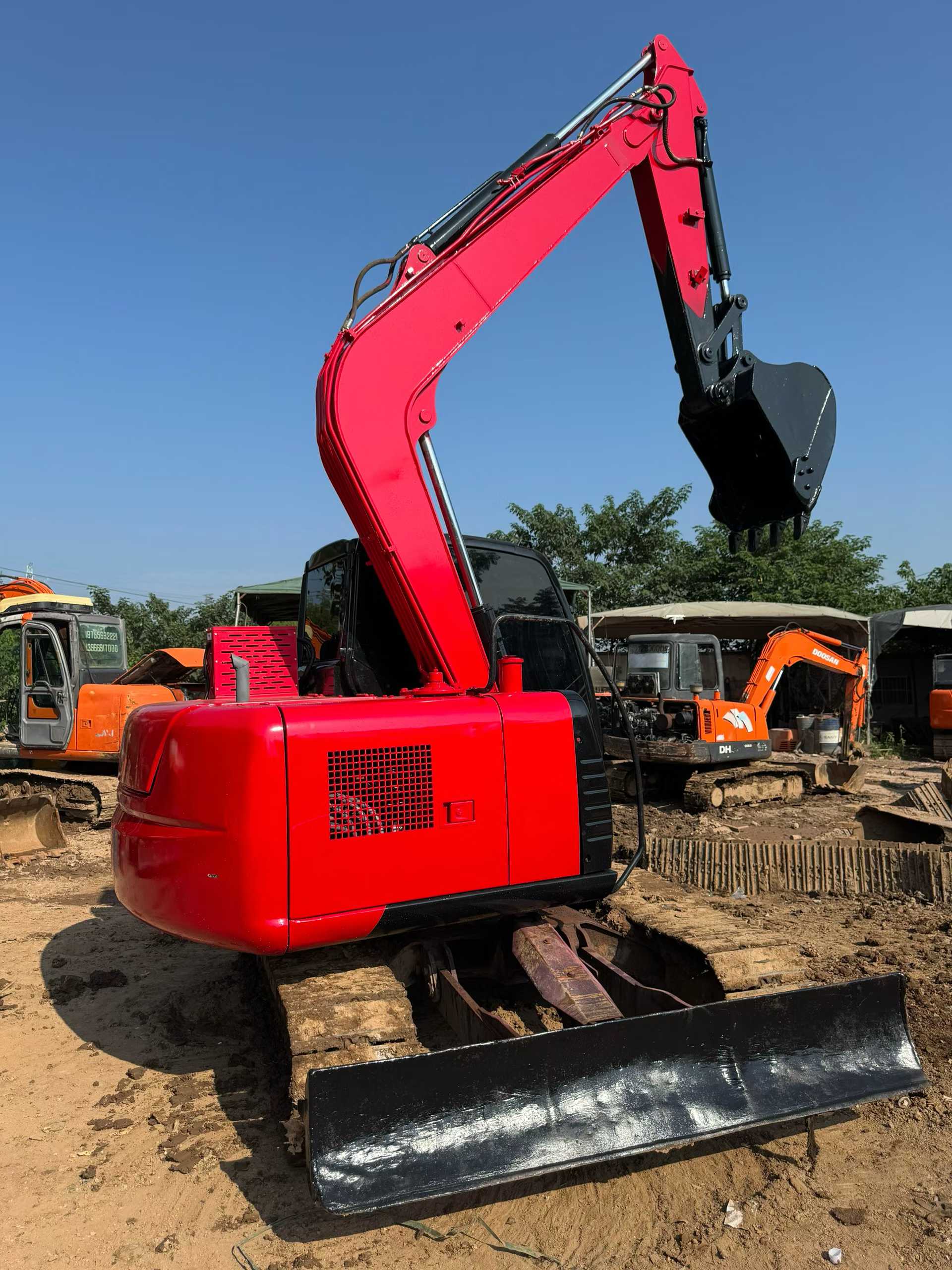 Buy Hitachi EX70 Used Excavator / 6