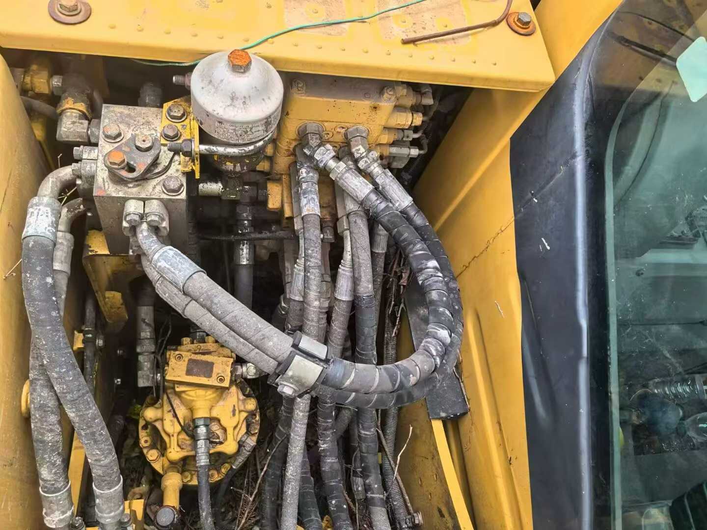 Buy Komatsu PC130-8 Used Excavator / 7 Buy Komatsu PC130-8 Used Excavator / 7