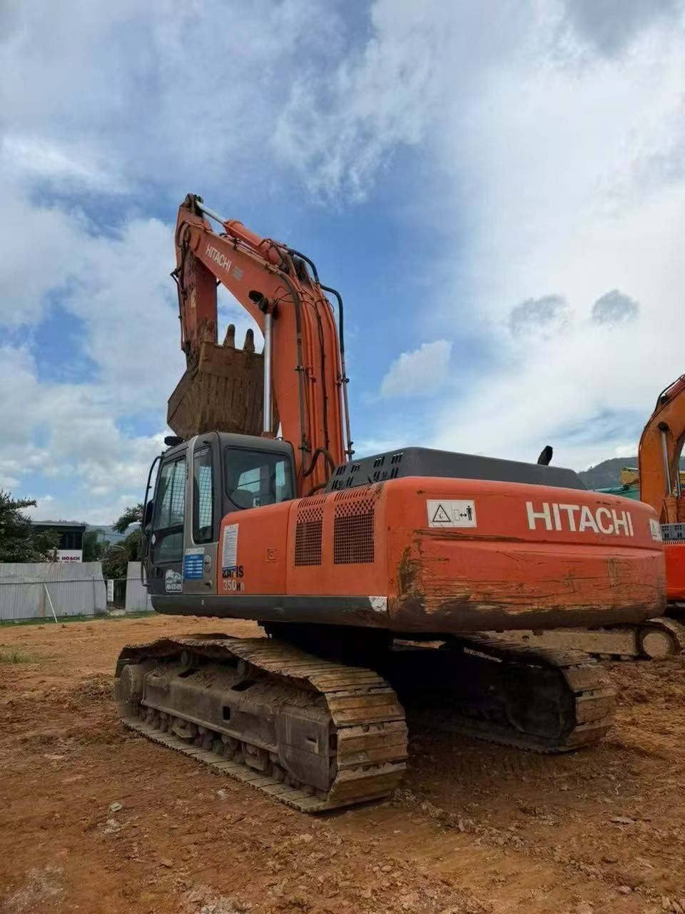 Buy Komatsu PC200-6 Used Excavator / 4 Buy Komatsu PC200-6 Used Excavator / 4
