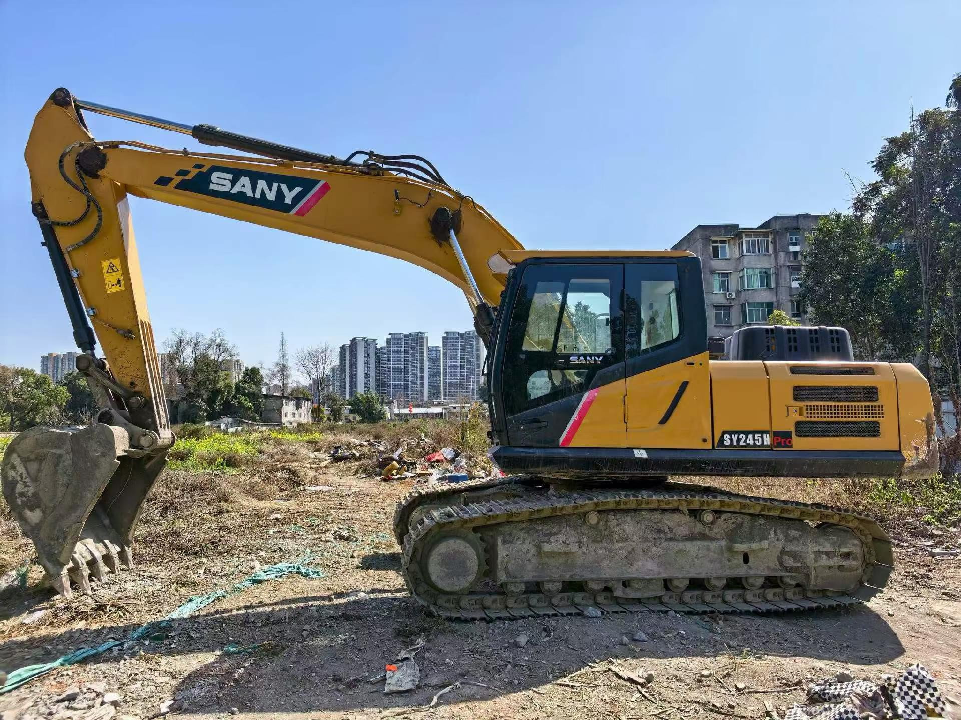 Buy Sany SY225C Used Excavator / 1