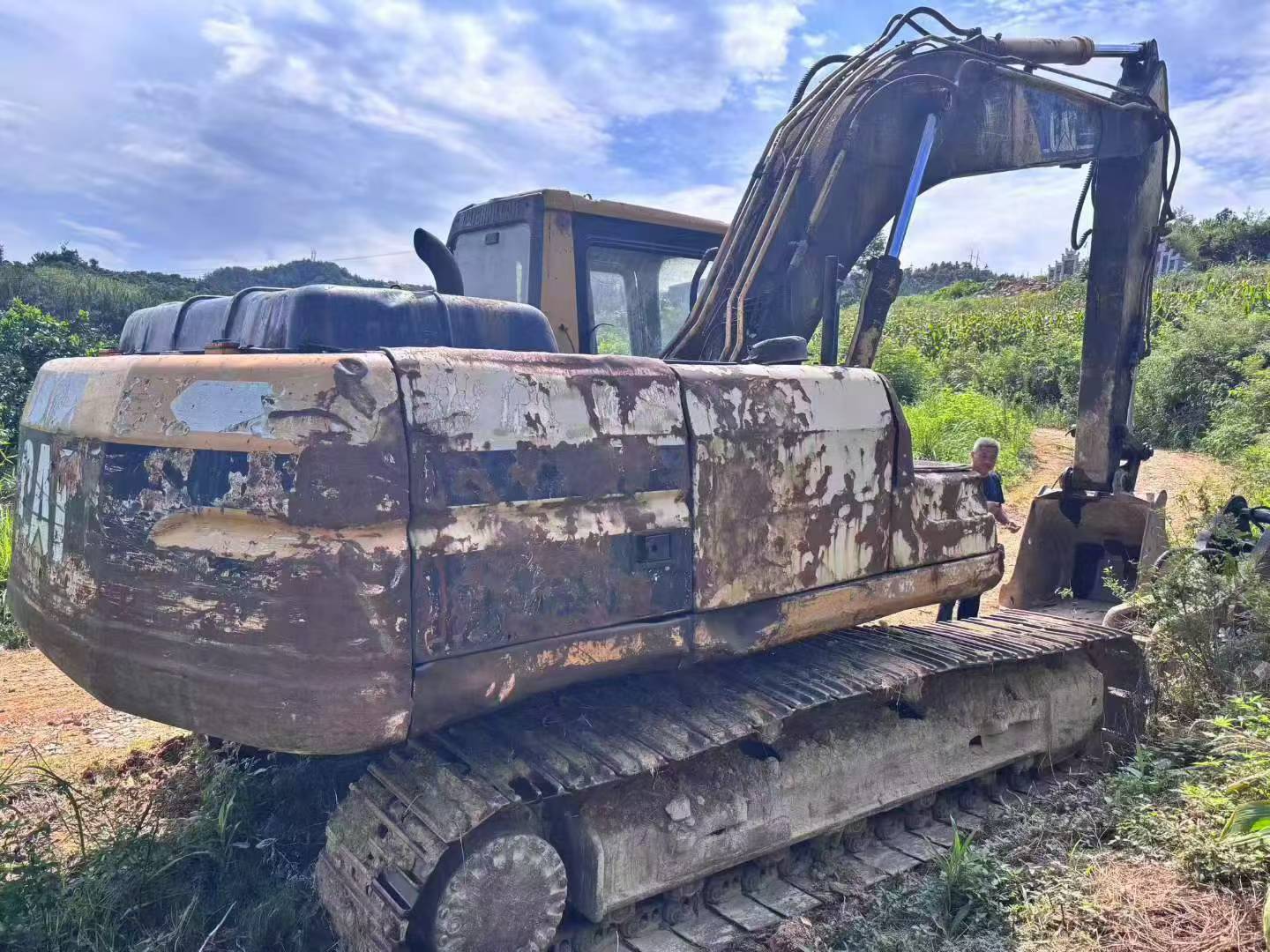 Buy Caterpillar 320B Used Excavator / 4 Buy Caterpillar 320B Used Excavator / 4