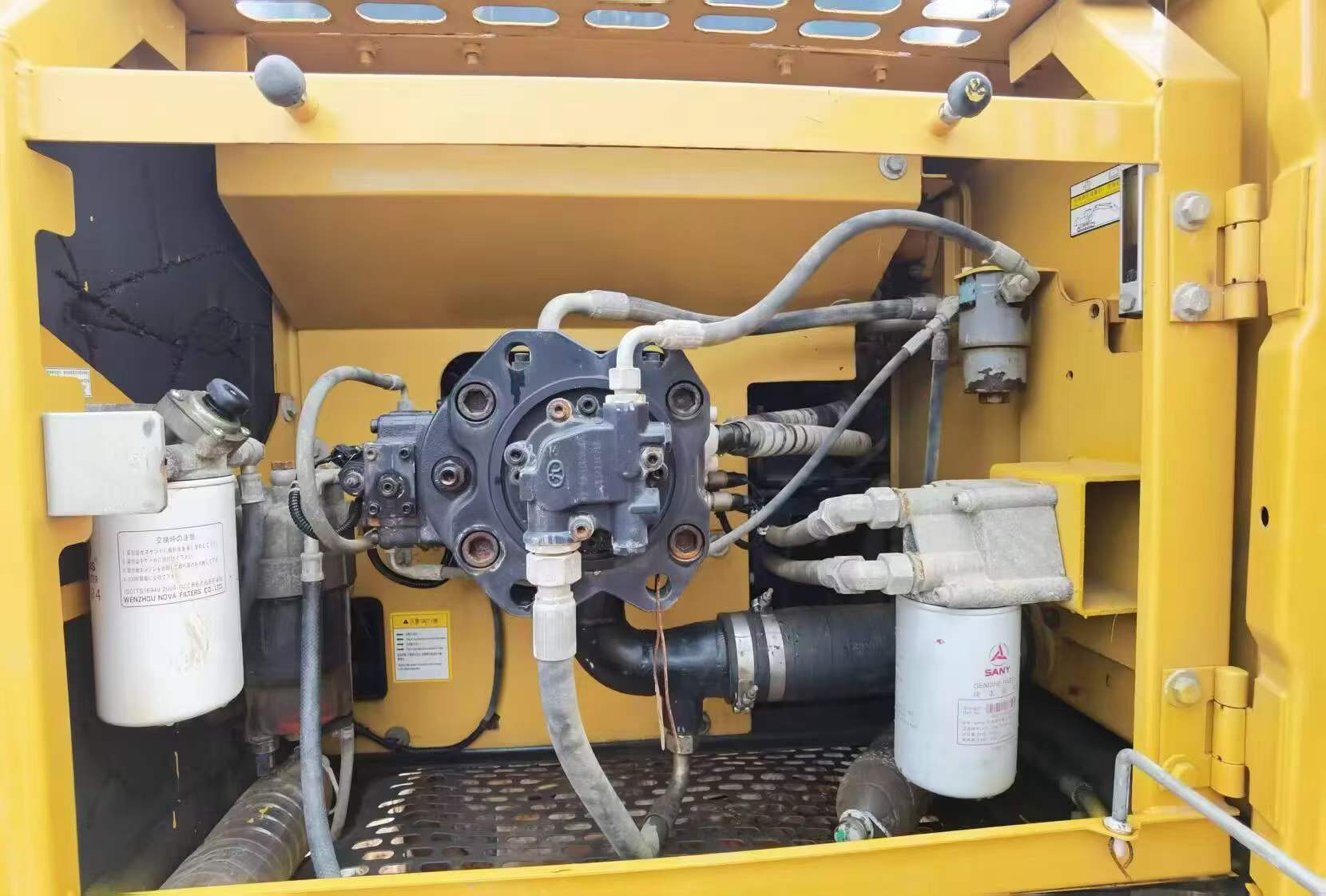 Buy Sany SY215C Used Excavator / 6