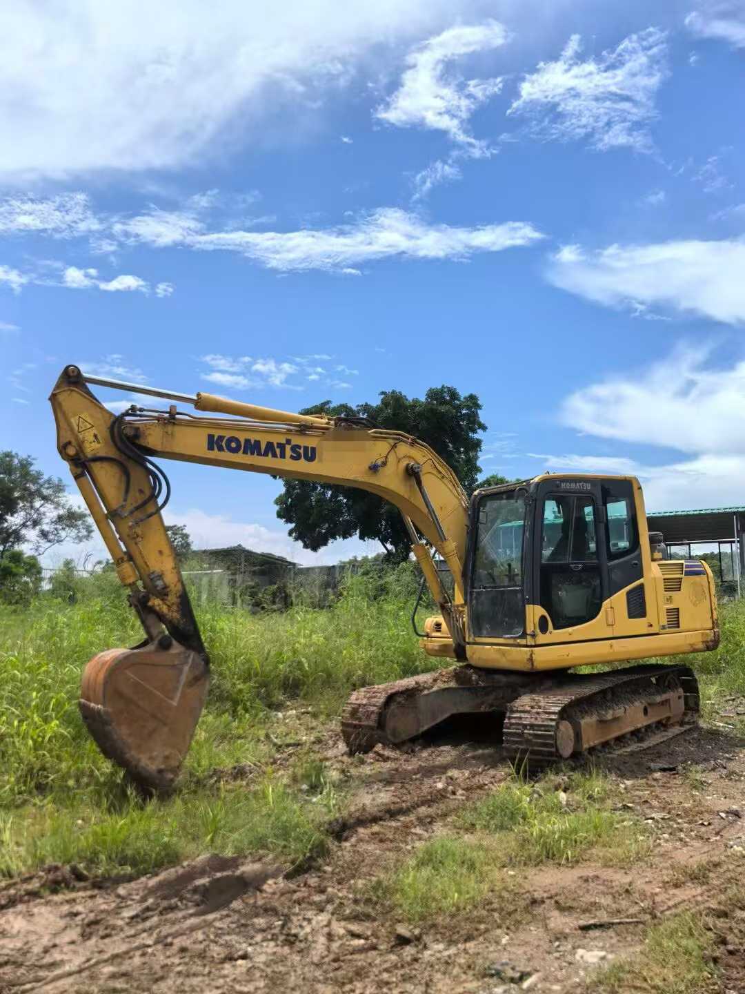 Buy Komatsu PC130-8 Used Excavator / 1