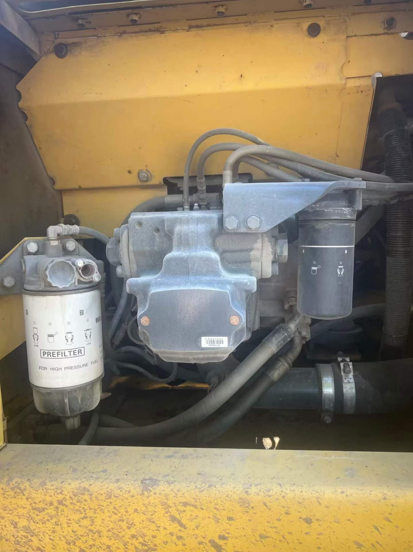 Buy Komatsu PC220 Used Excavator / 7