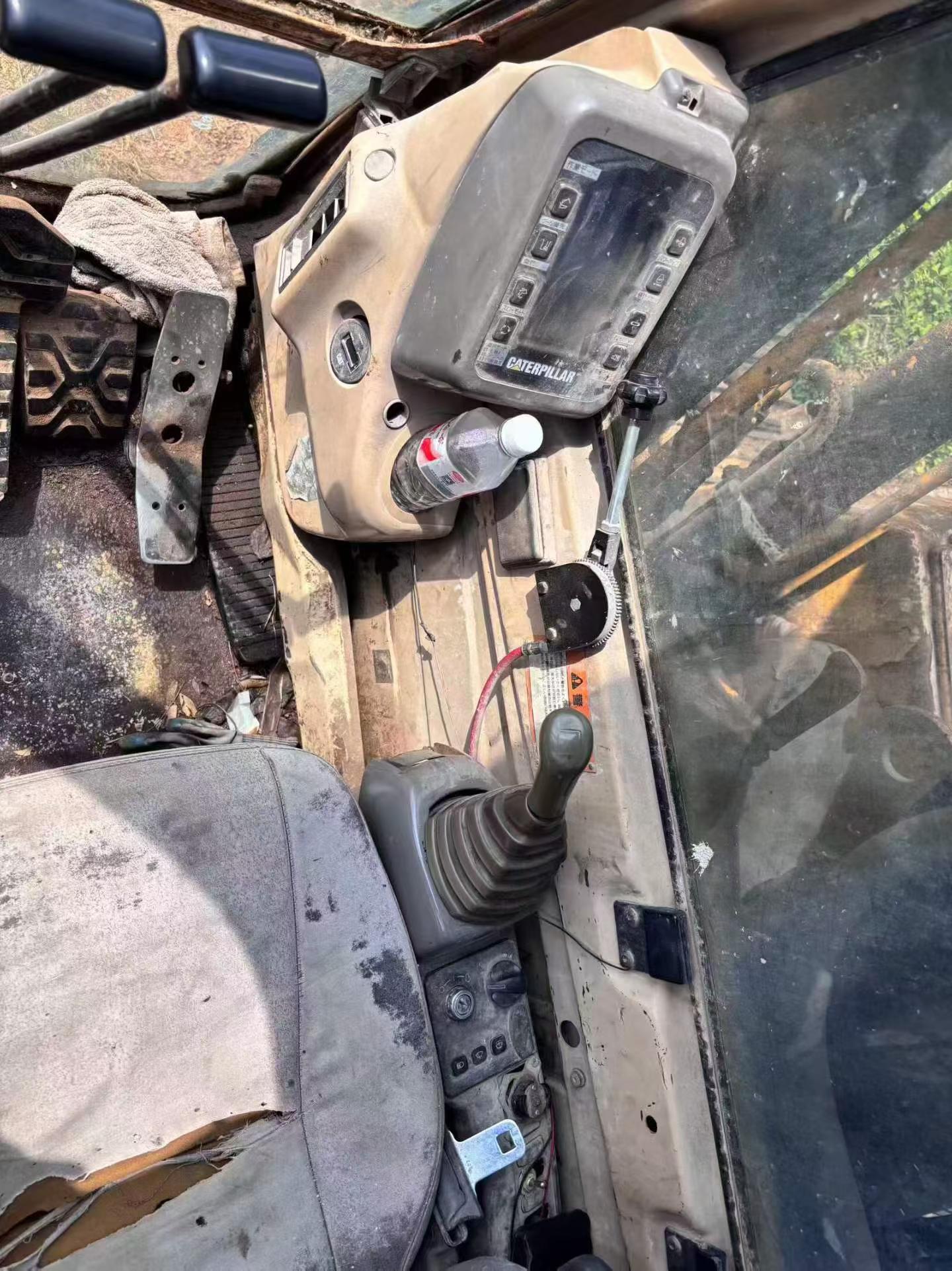 Buy Caterpillar 320B Used Excavator / 2 Buy Caterpillar 320B Used Excavator / 2