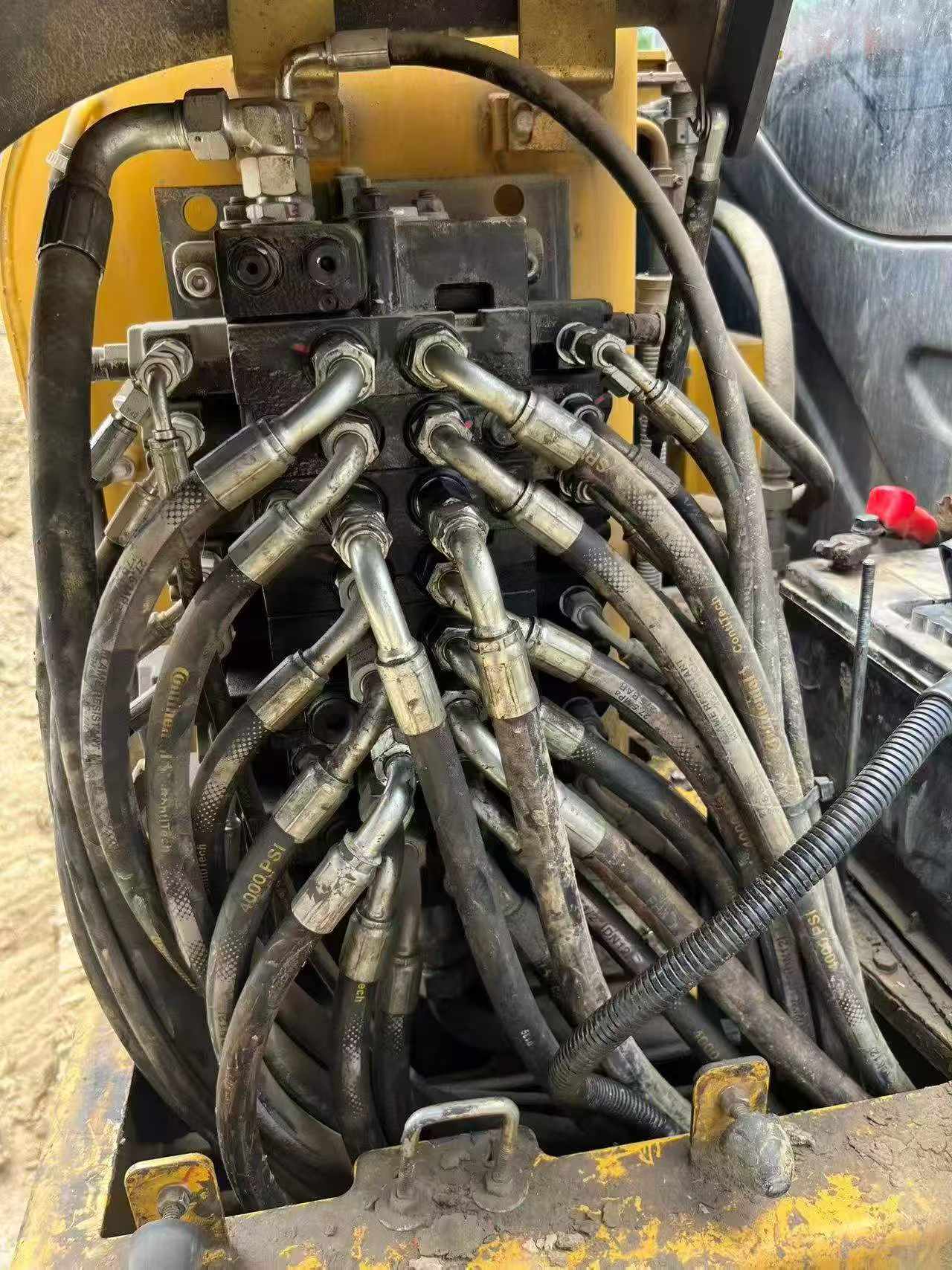 Buy XCMG XE55D Used Excavator / 4