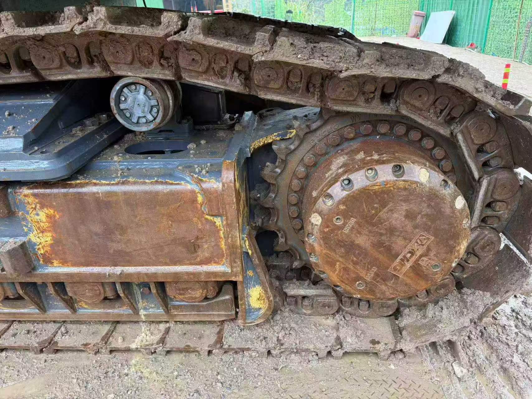 Buy XCMG LW800K Used Excavator / 3 Buy XCMG LW800K Used Excavator / 3