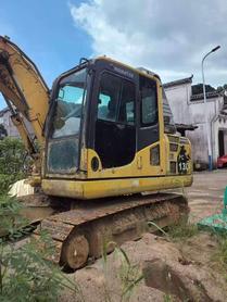 Купить Подержанный Экскаватор Komatsu PC130-5 / 3 Купить Подержанный Экскаватор Komatsu PC130-5 / 3