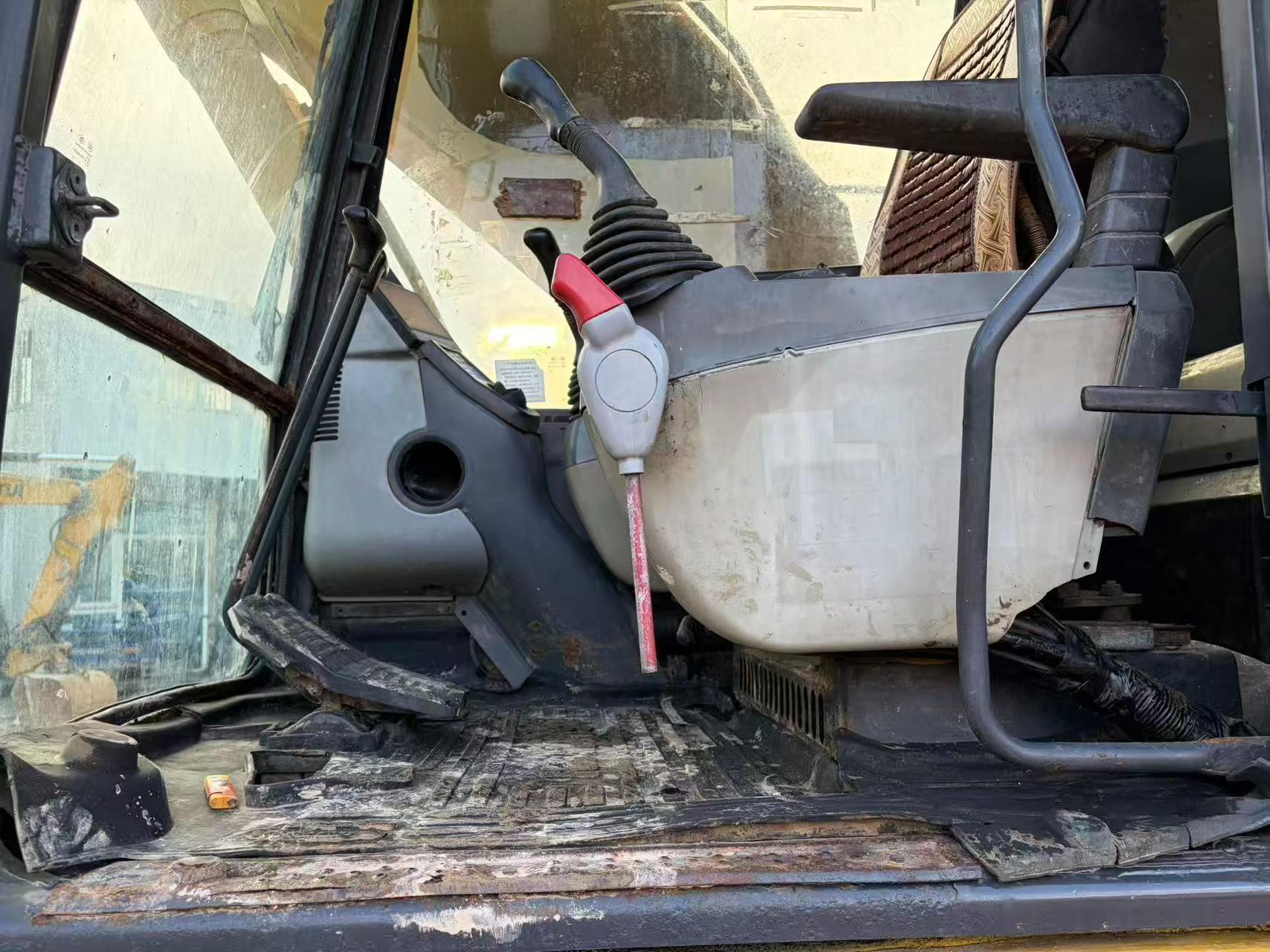 Buy Komatsu PC200-8 Used Excavator / 4 Buy Komatsu PC200-8 Used Excavator / 4