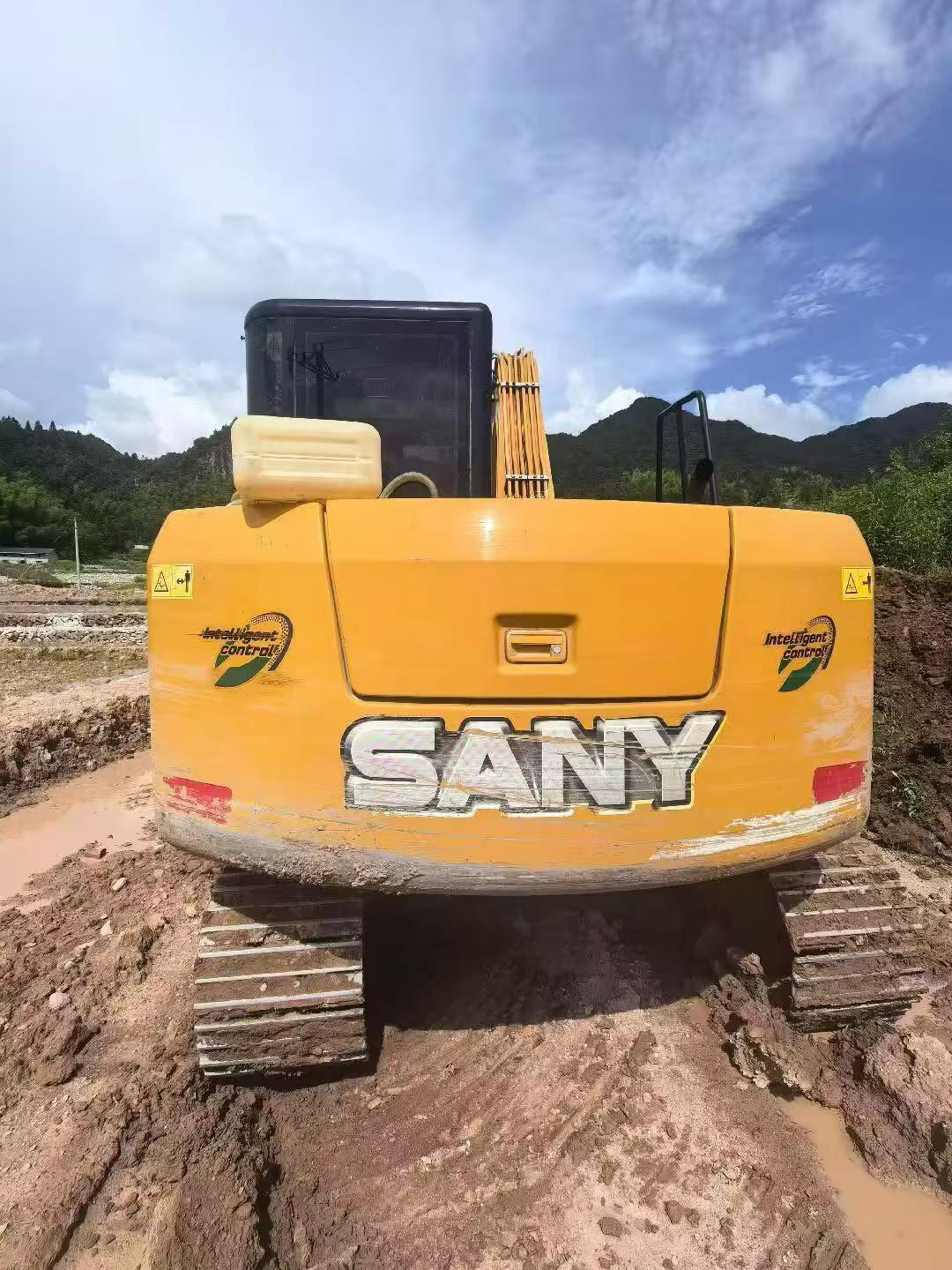 Buy Sany SY75 Used Excavator / 5