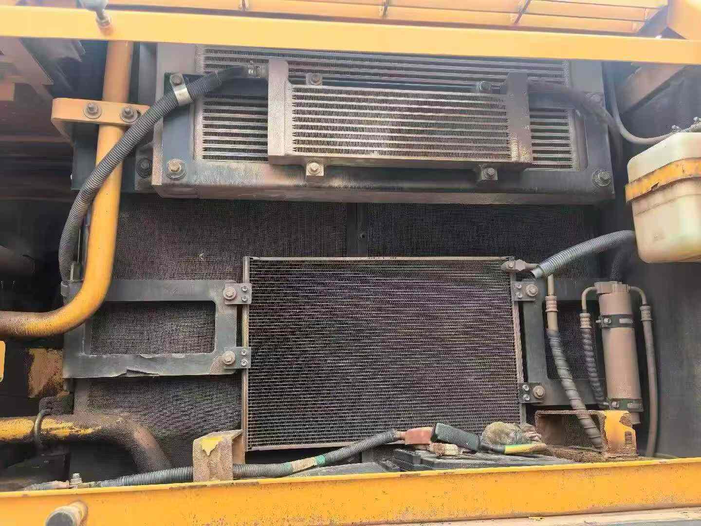Buy Sany SY305C Used Excavator / 2