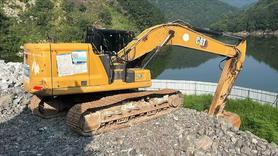 Buy Caterpillar 323 Used Excavator / 2 Buy Caterpillar 323 Used Excavator / 2