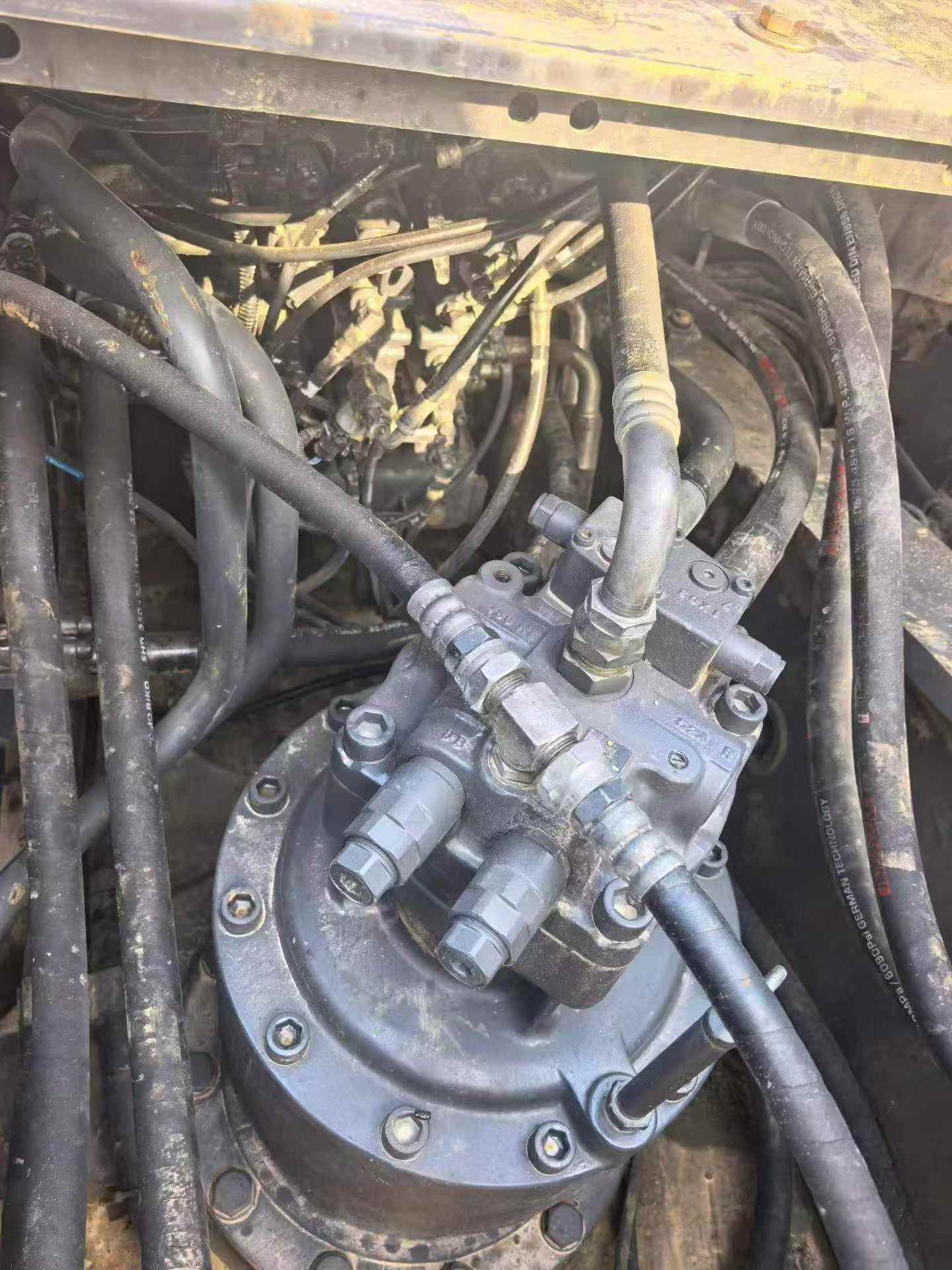 Buy Sumitomo SH360-5 Used Excavator / 2