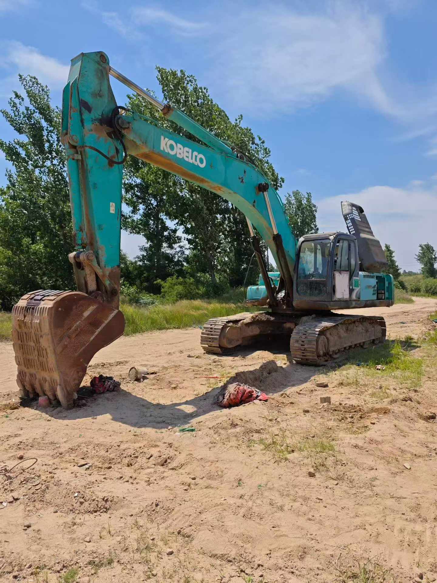 Buy Kobelco SK350-8 Used Excavator / 4 Buy Kobelco SK350-8 Used Excavator / 4