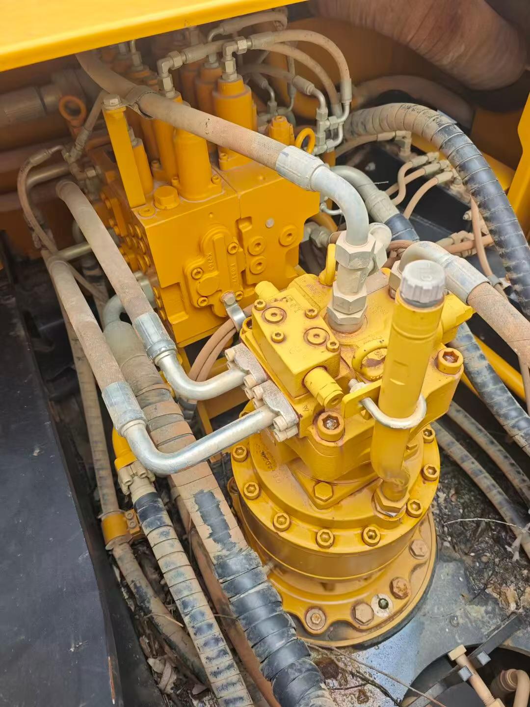 Buy Sany SY245H Used Excavator / 8 Buy Sany SY245H Used Excavator / 8