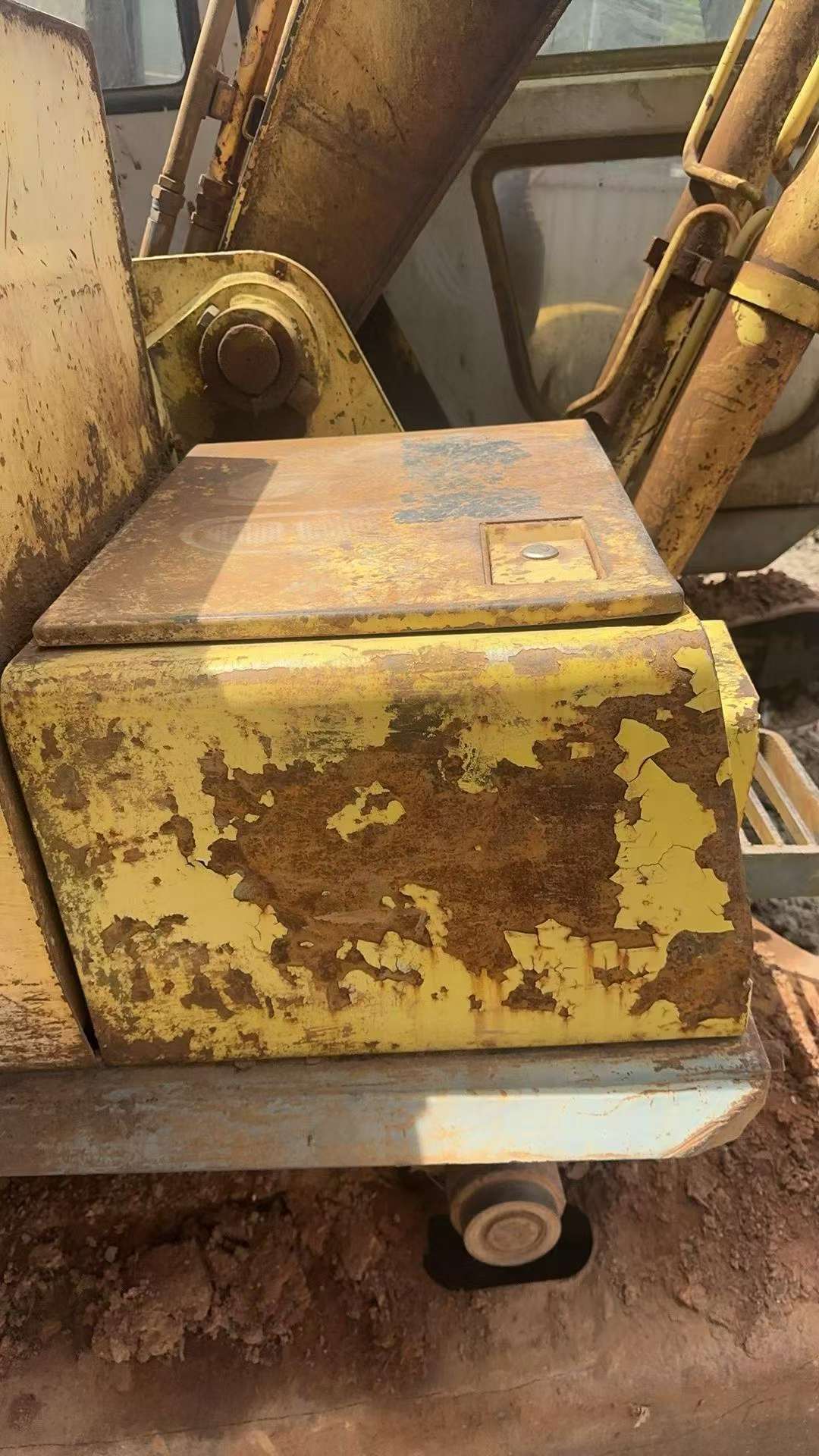 Buy Sumitomo SH120 Used Excavator / 1