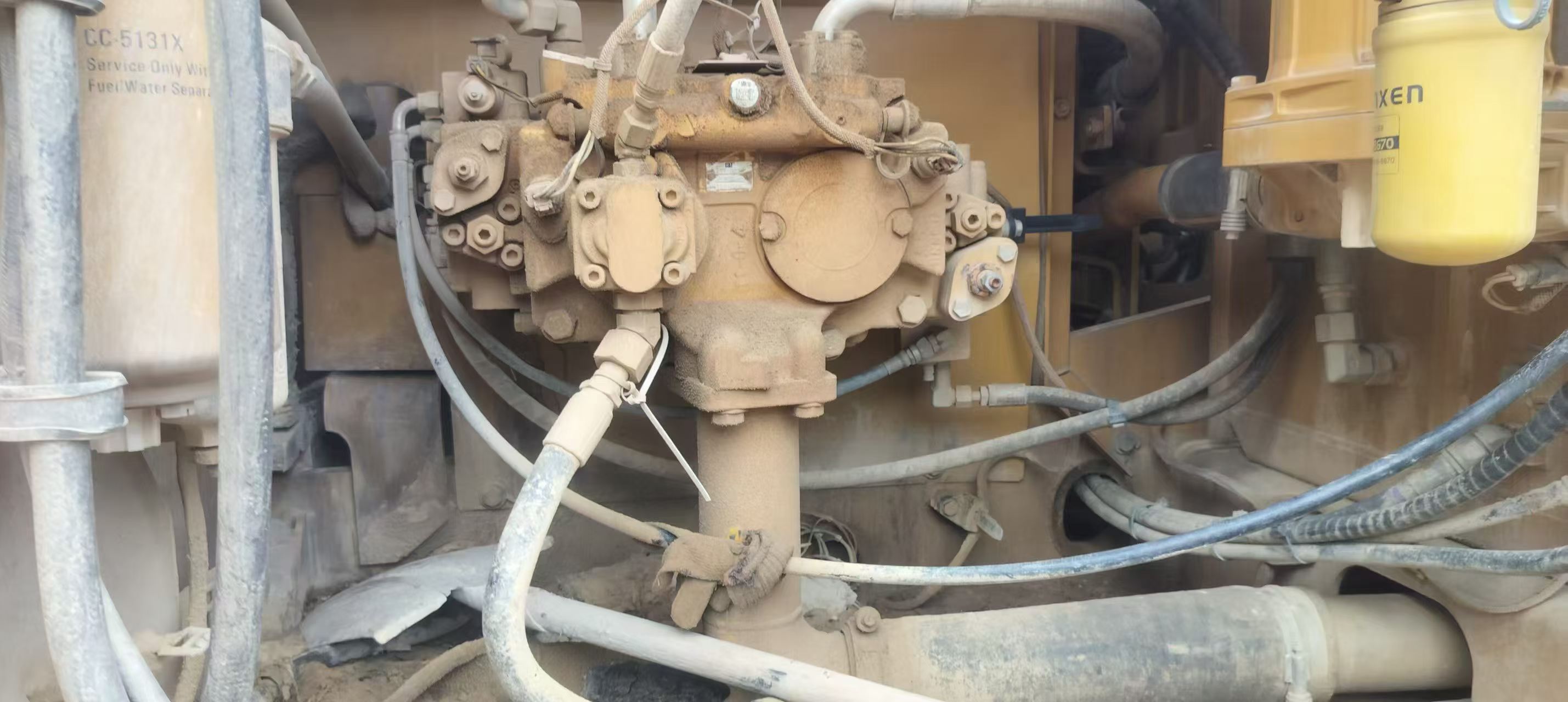 Buy Caterpillar 320A Used Excavator / 4 Buy Caterpillar 320A Used Excavator / 4