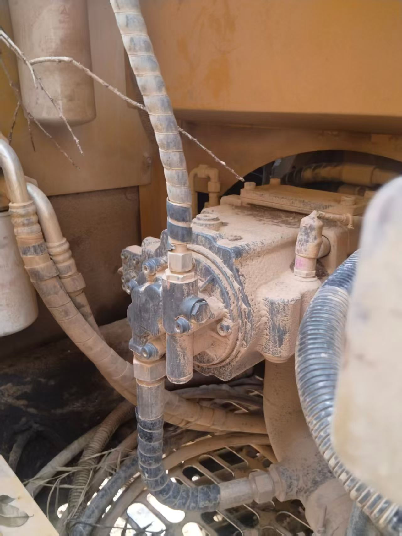 Buy Sany SY135 Used Excavator / 3