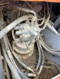 Buy Hitachi ZX200-6 Used Excavator / 8 Buy Hitachi ZX200-6 Used Excavator / 8
