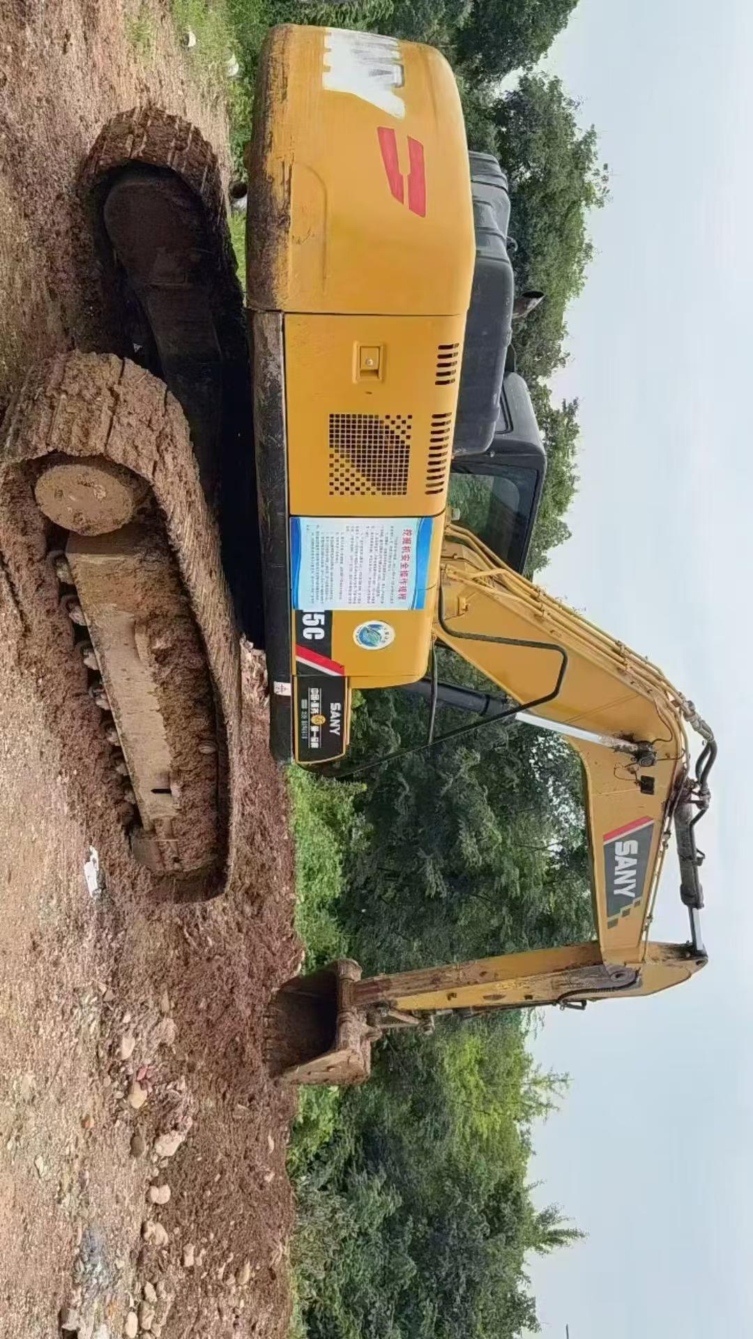 Buy Sany SY215C Used Excavator / 5 Buy Sany SY215C Used Excavator / 5