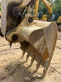 Compre Excavadora Caterpillar 320A Usada / 5 Compre Excavadora Caterpillar 320A Usada / 5