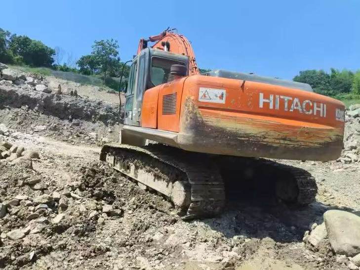 Buy Hitachi EX250-5 Used Excavator / 1