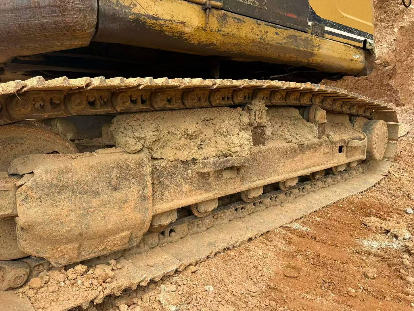 Buy Caterpillar 320B Used Excavator / 3