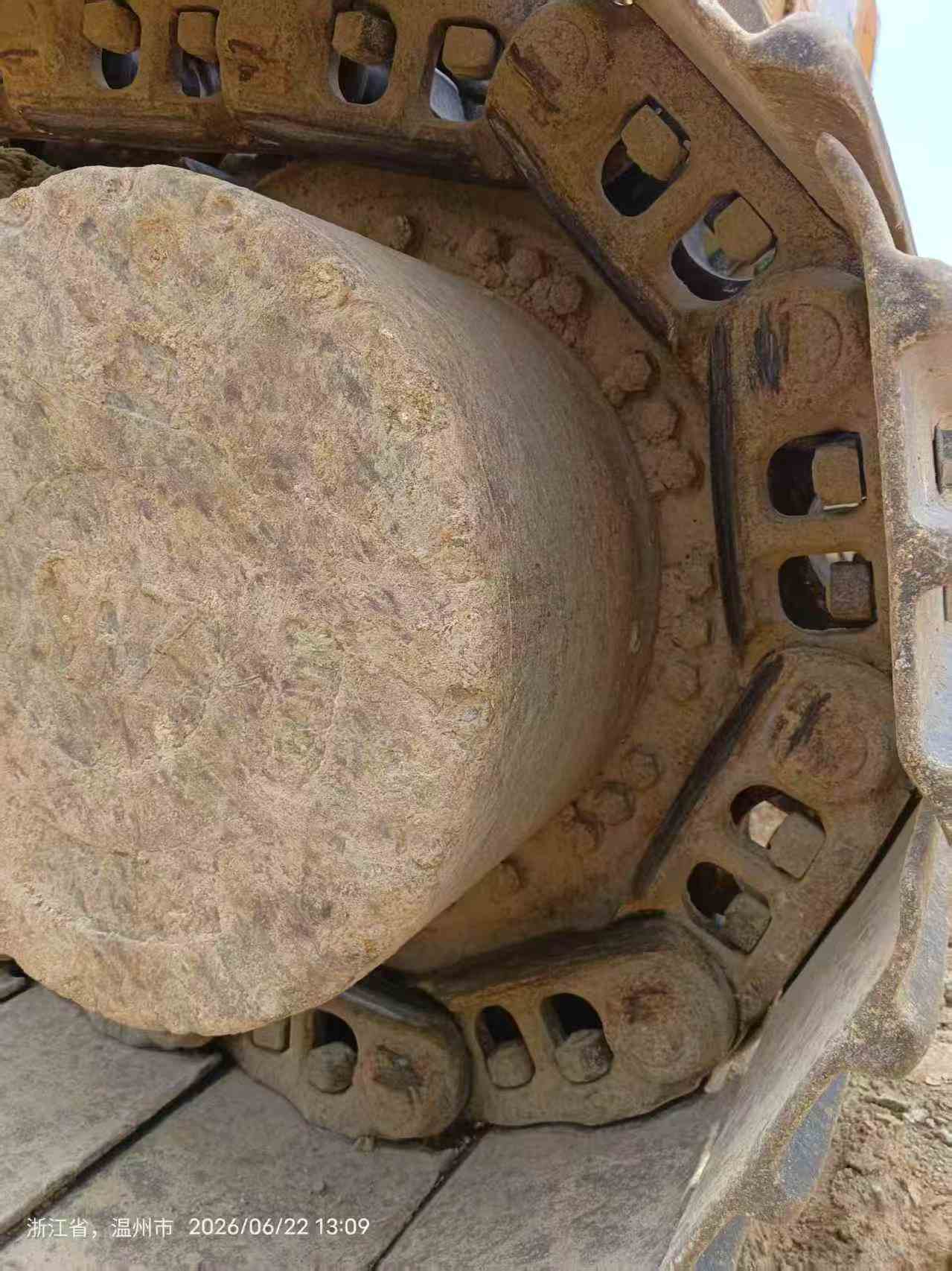 Buy Hyundai R215-7 Used Excavator / 7 Buy Hyundai R215-7 Used Excavator / 7
