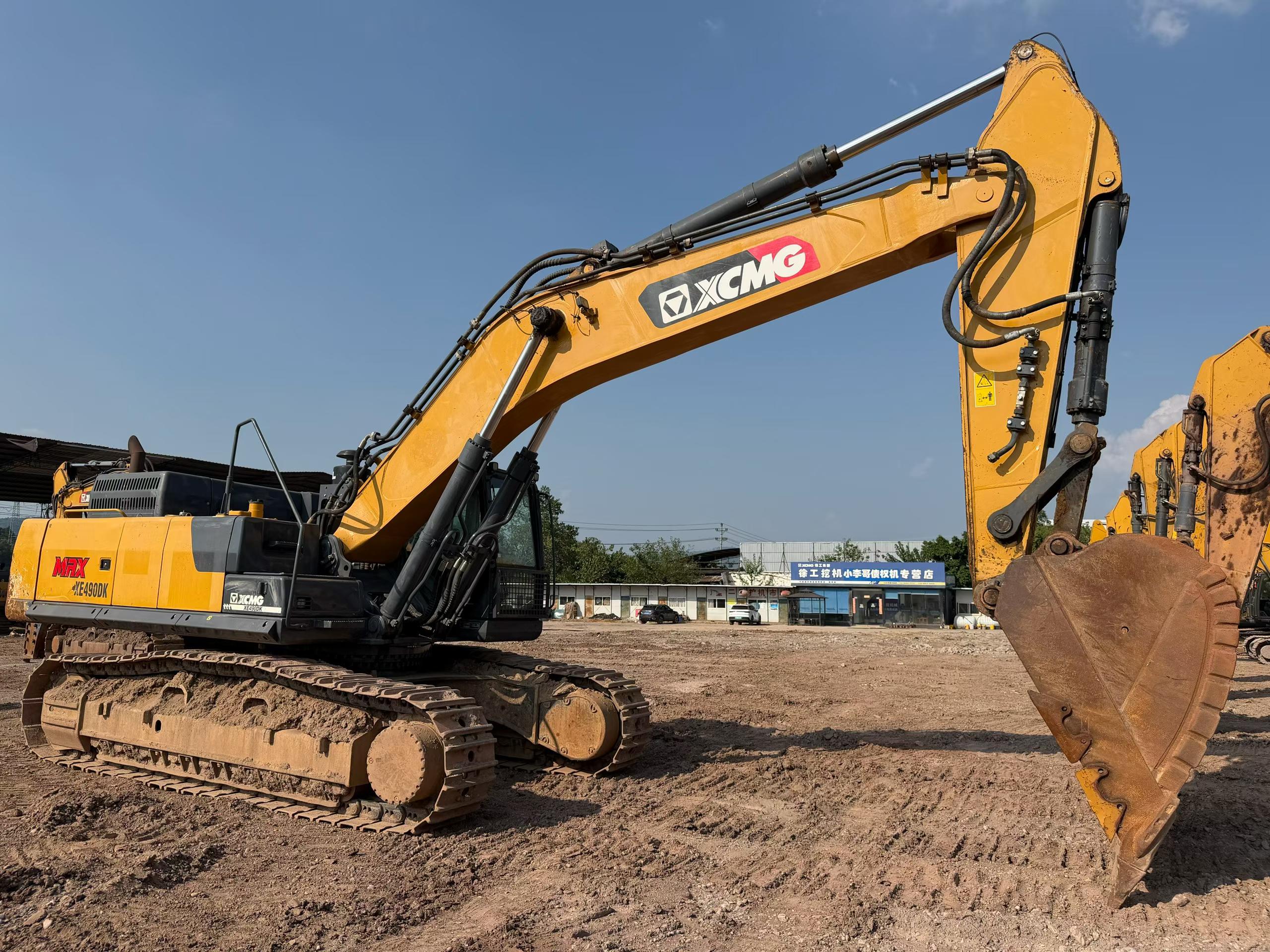 Buy XCMG XE490DK Used Excavator / 4 Buy XCMG XE490DK Used Excavator / 4