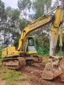 Купить Подержанный Экскаватор Komatsu PC100-6 / 4 Купить Подержанный Экскаватор Komatsu PC100-6 / 4