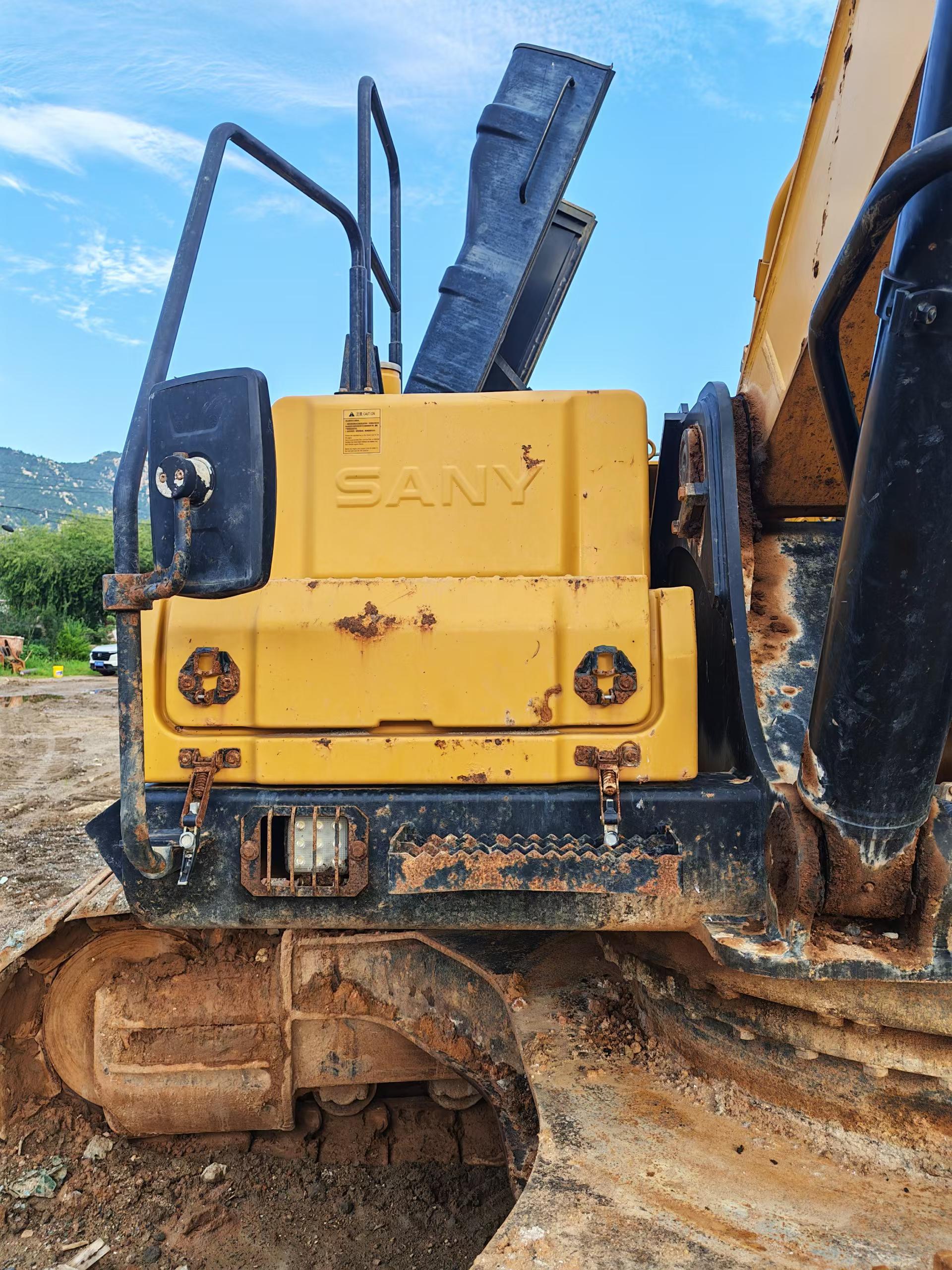 Buy Sany SY305C Used Excavator / 7
