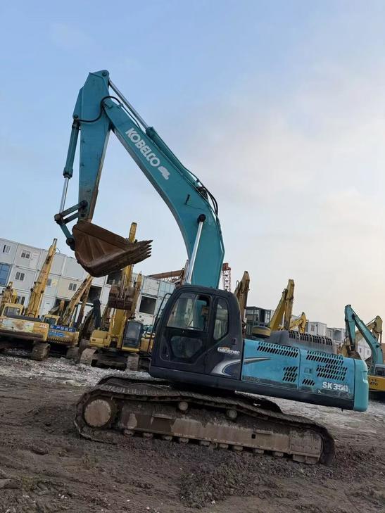 Buy Kobelco SK350-8 Used Excavator / 1