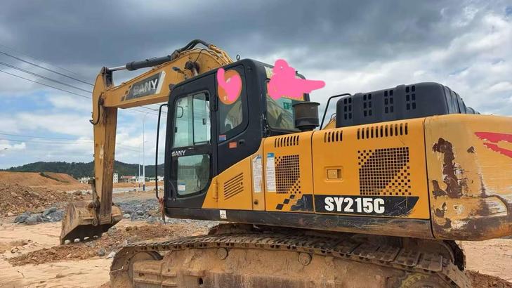 Buy Sany SY205C-8 Used Excavator / 1